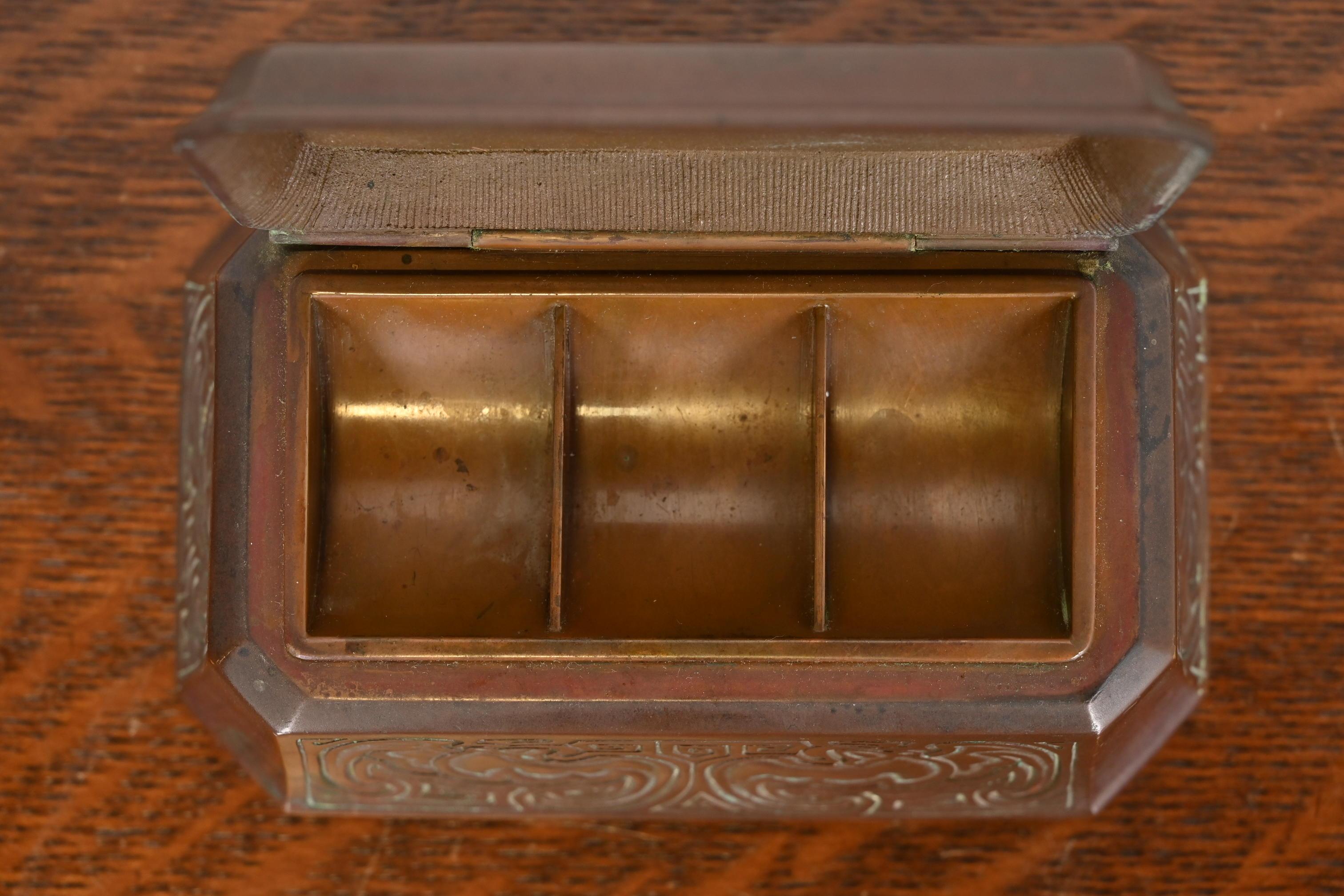 Tiffany Studios New York Chinese Pattern Bronze Stamp Box For Sale 1