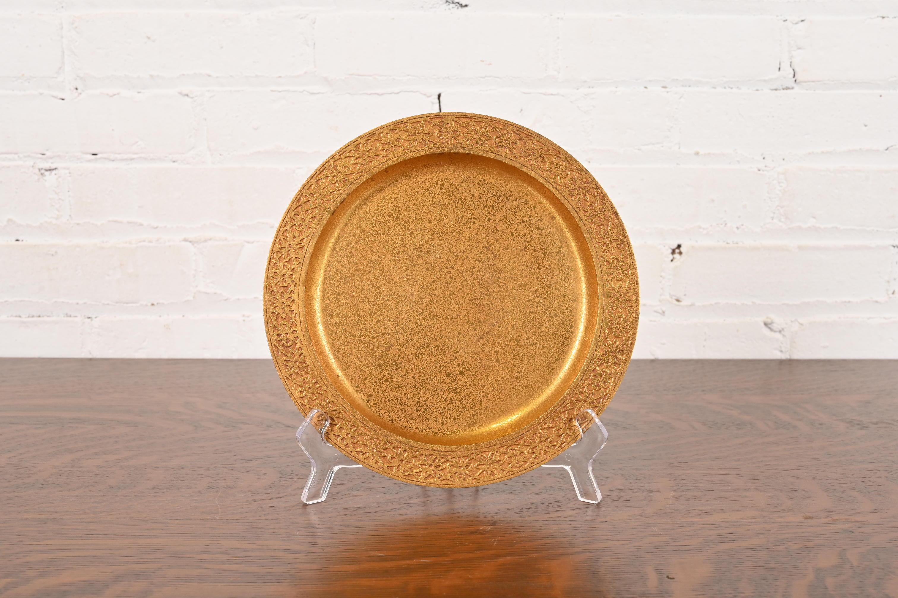 Tiffany Studios New York Bronze Doré Teller oder Ladegerät im Zustand „Gut“ im Angebot in South Bend, IN
