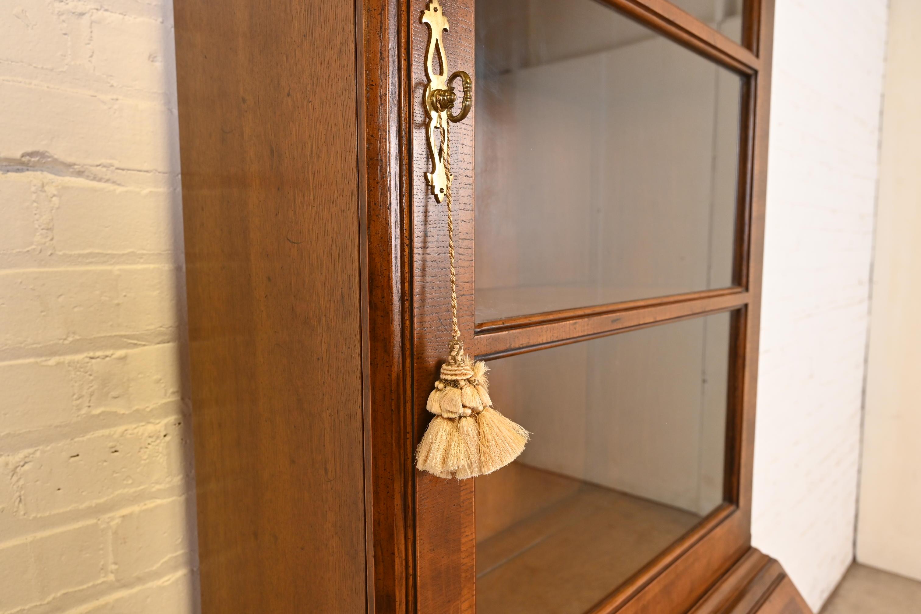 Henredon Georgian Banded Oak Drop Front Secretary Desk With Bookcase Hutch For Sale 2