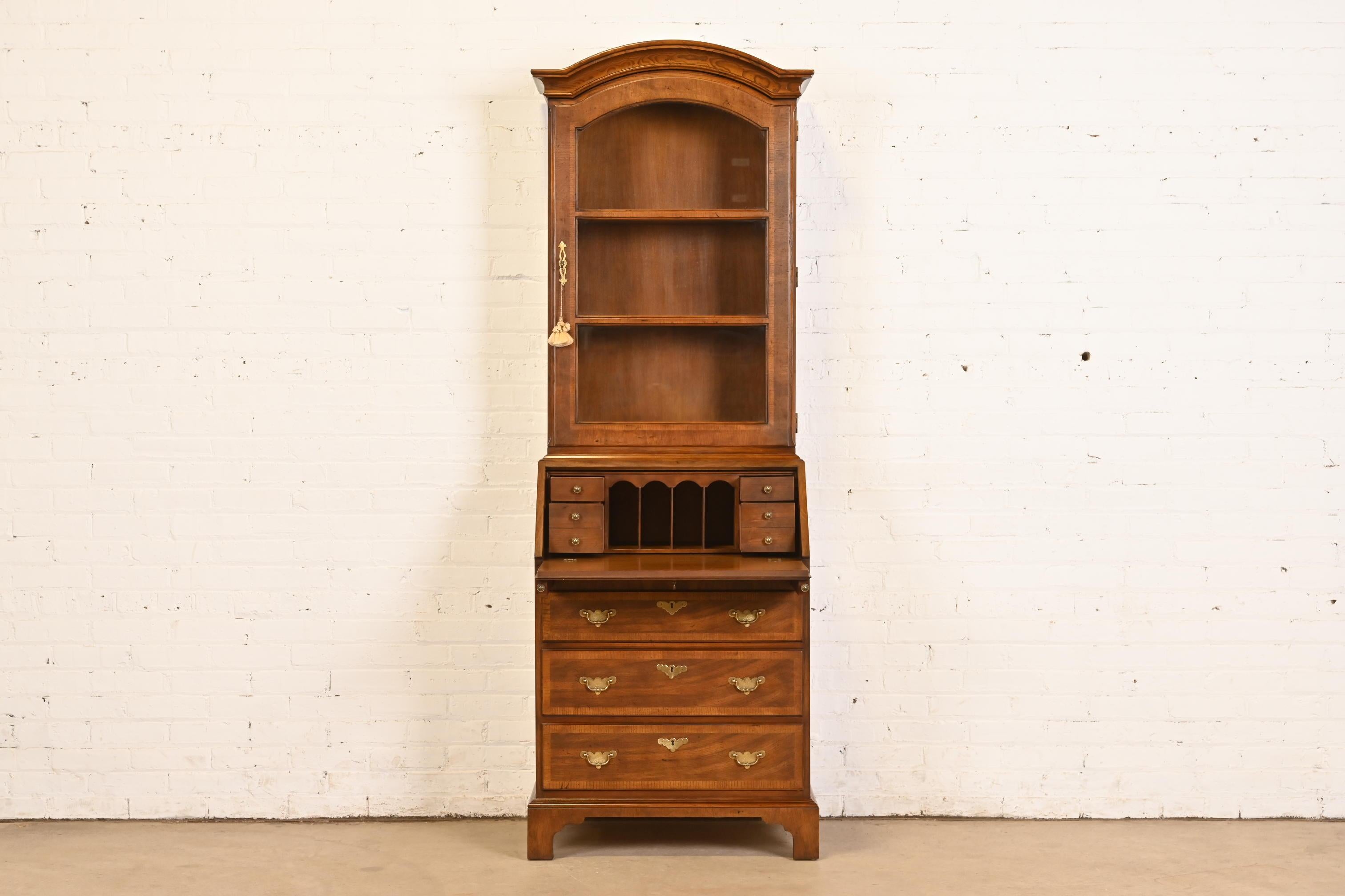 Henredon Georgian Banded Oak Drop Front Secretary Desk With Bookcase Hutch For Sale 4
