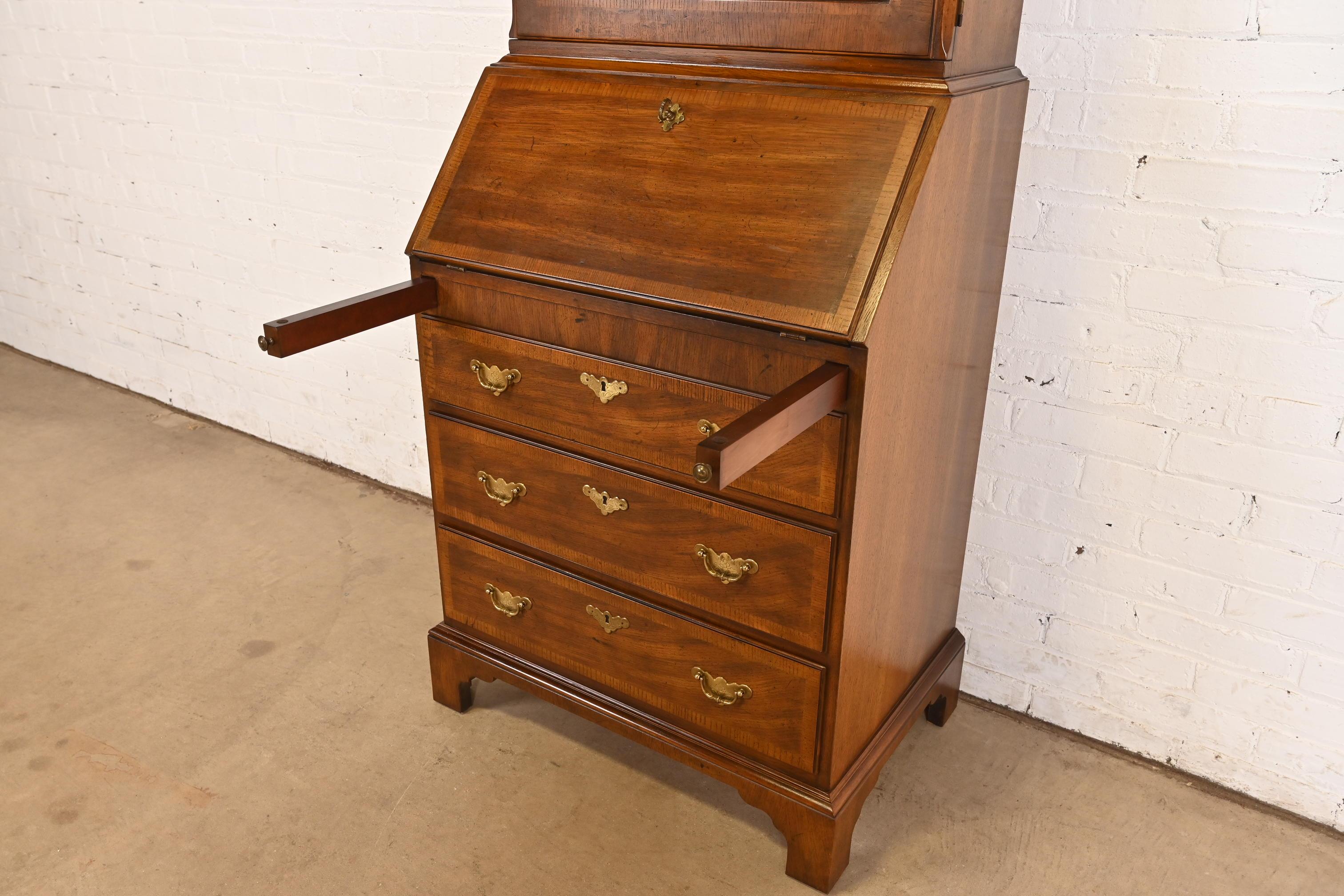 Henredon Georgian Banded Oak Drop Front Secretary Desk With Bookcase Hutch For Sale 3