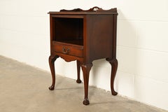 Kindel Furniture Queen Anne or Chippendale Mahogany Nightstand, Circa 1950s