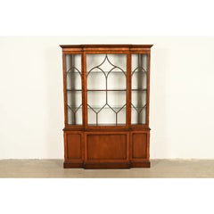 Kittinger Georgian Carved Mahogany Lighted Breakfront Bookcase, Circa 1960s