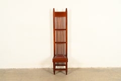 Chaise d'appoint monumentale en acajou, de style Arts & Crafts, inspirée de Frank Lloyd Wright