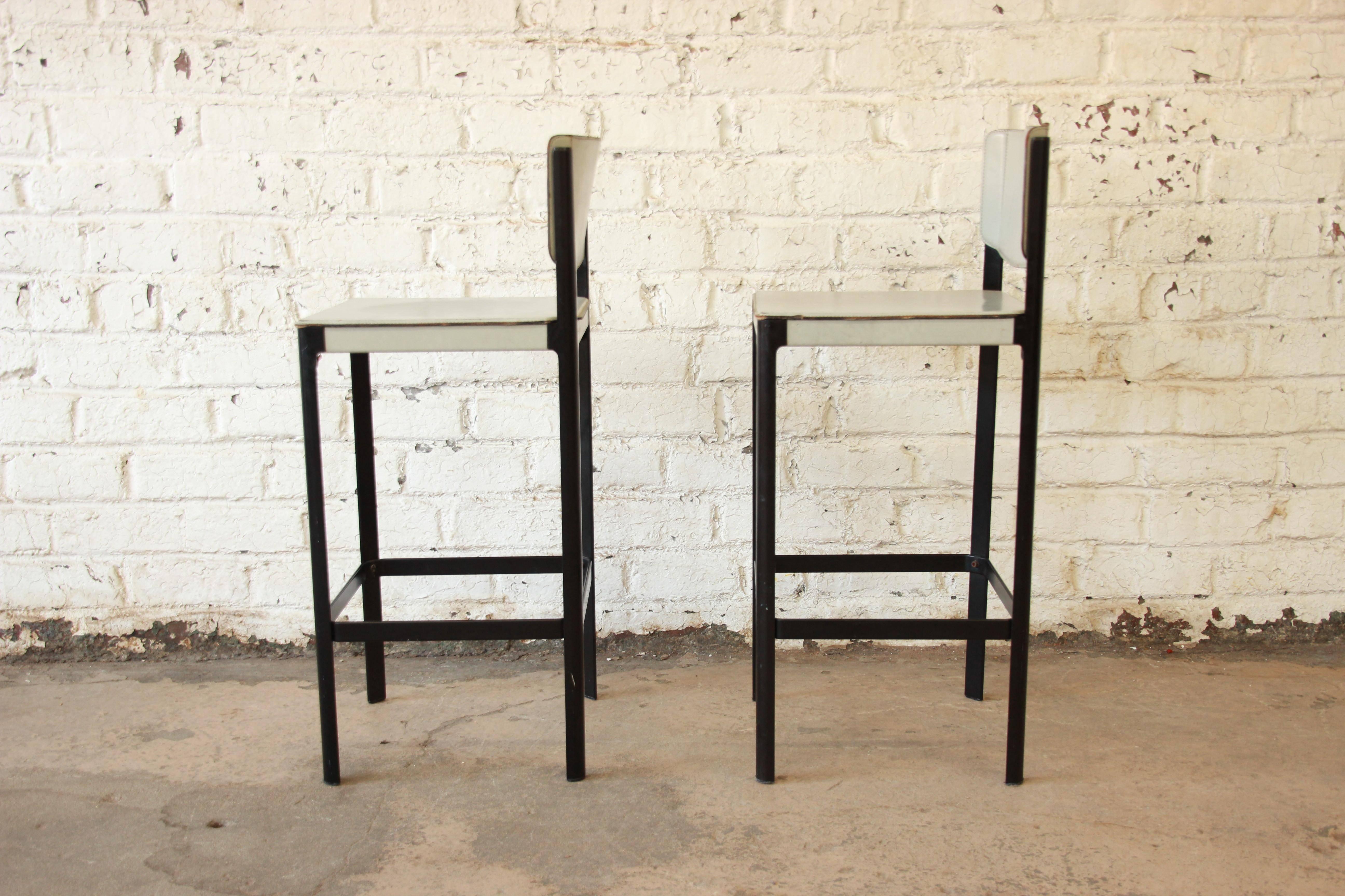 Pair of Mateo Grassi Sistina Italian Leather Bar Stools, Italy In Good Condition In South Bend, IN