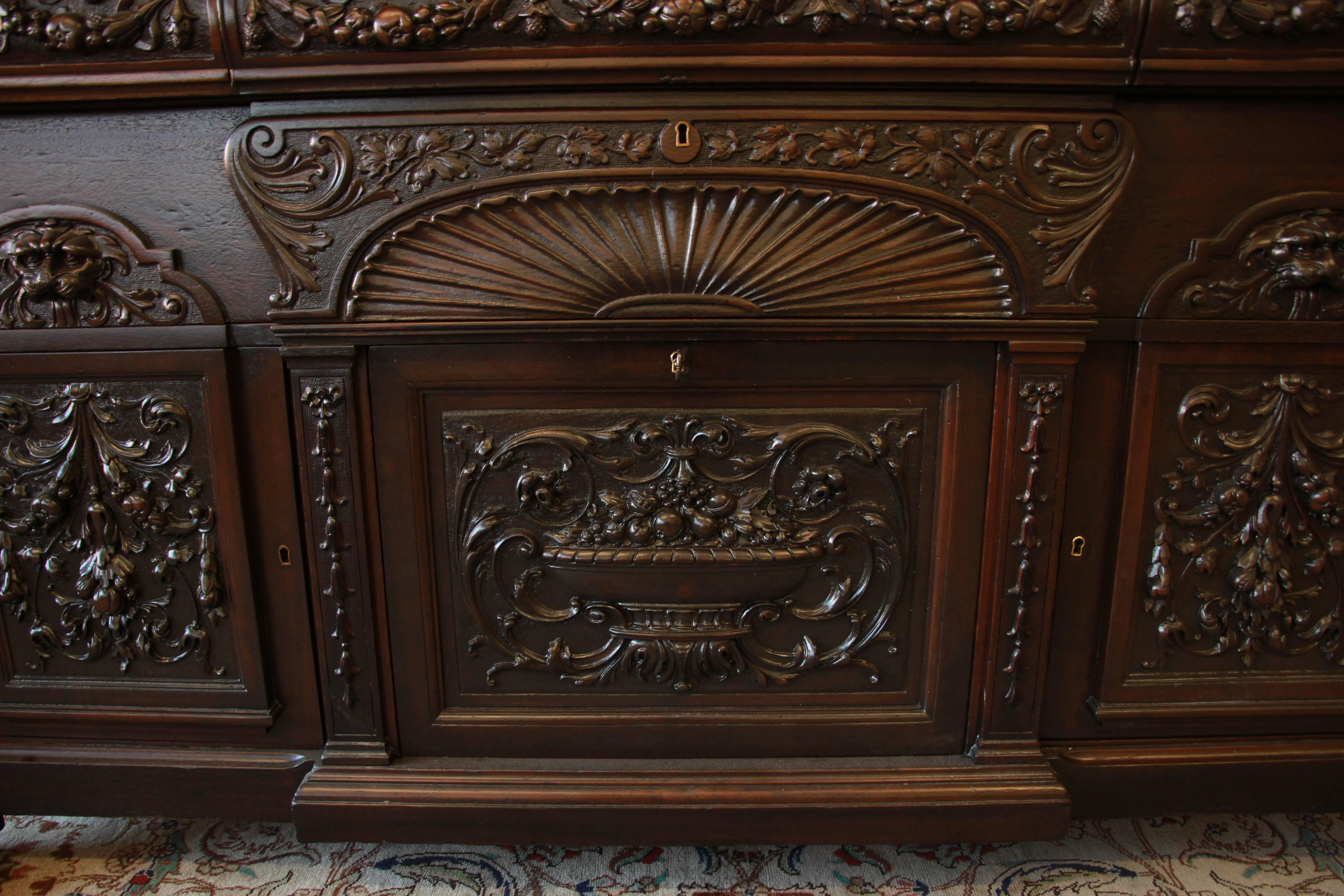 19th Century Ornate Victorian Mahogany Sideboard in the Manner of R.J. Horner In Excellent Condition In South Bend, IN
