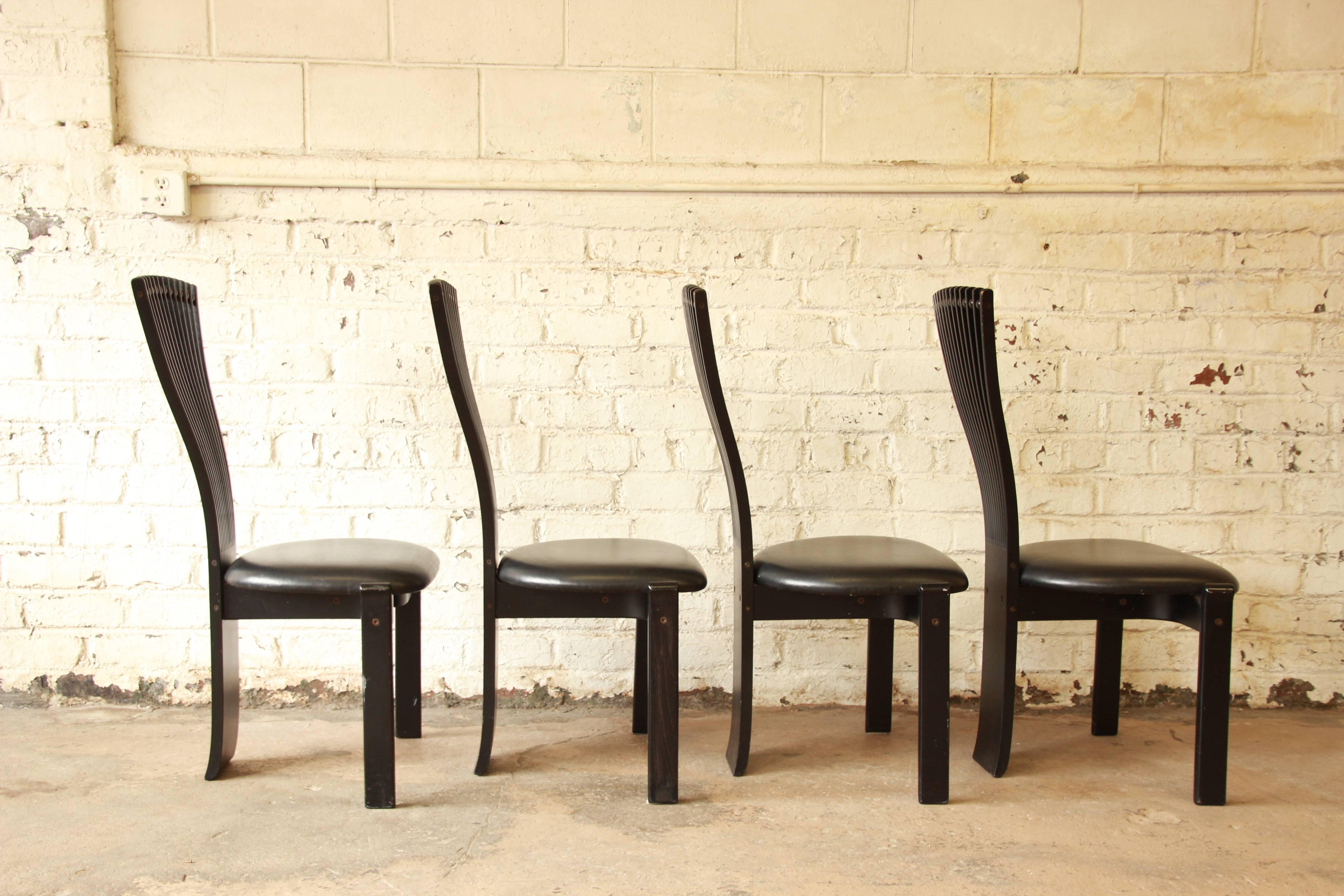 American Scandinavian Modern TOTEM Chairs by Torstein Nilsen for Westnofa, Set of Four