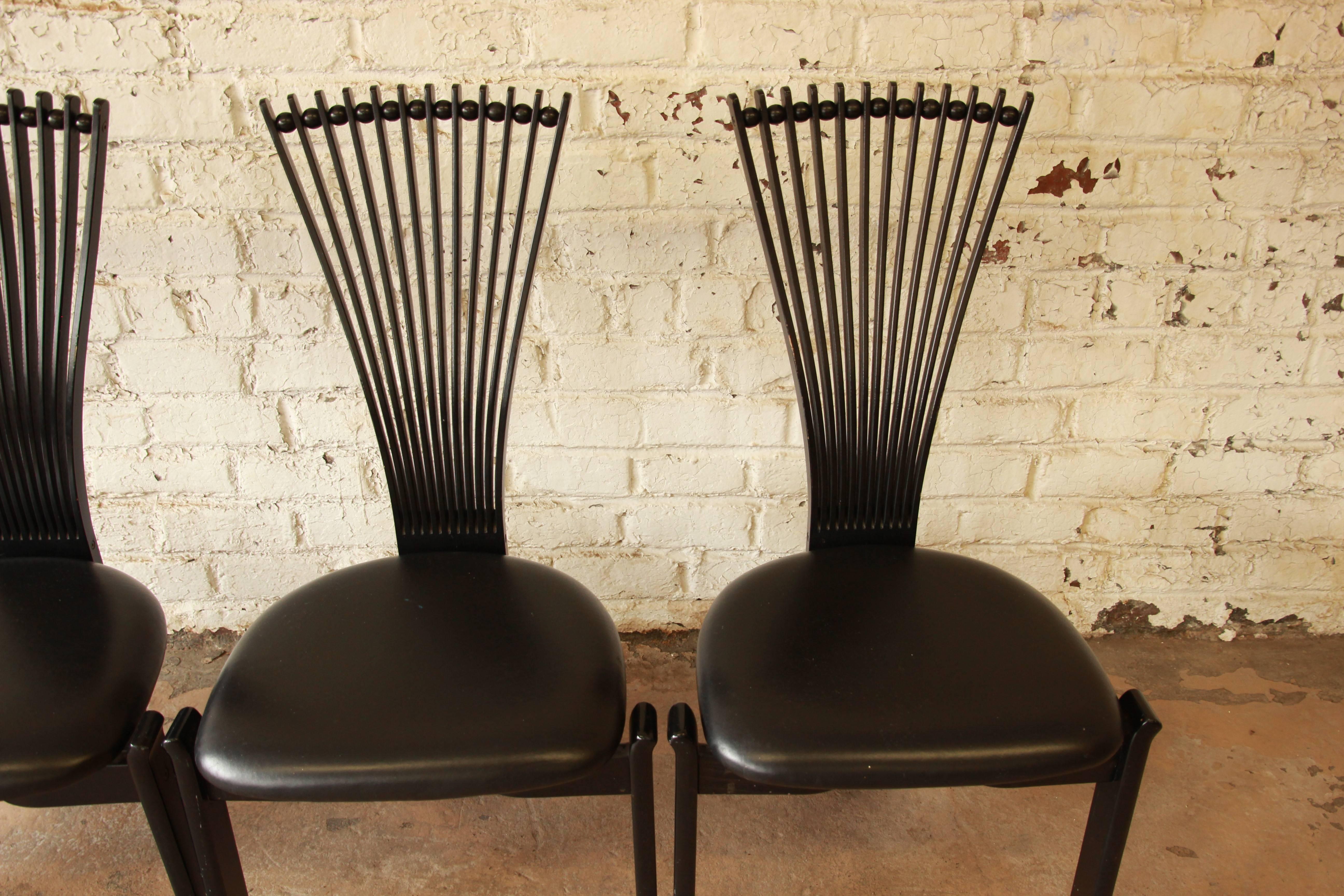 Scandinavian Modern TOTEM Chairs by Torstein Nilsen for Westnofa, Set of Four In Good Condition In South Bend, IN