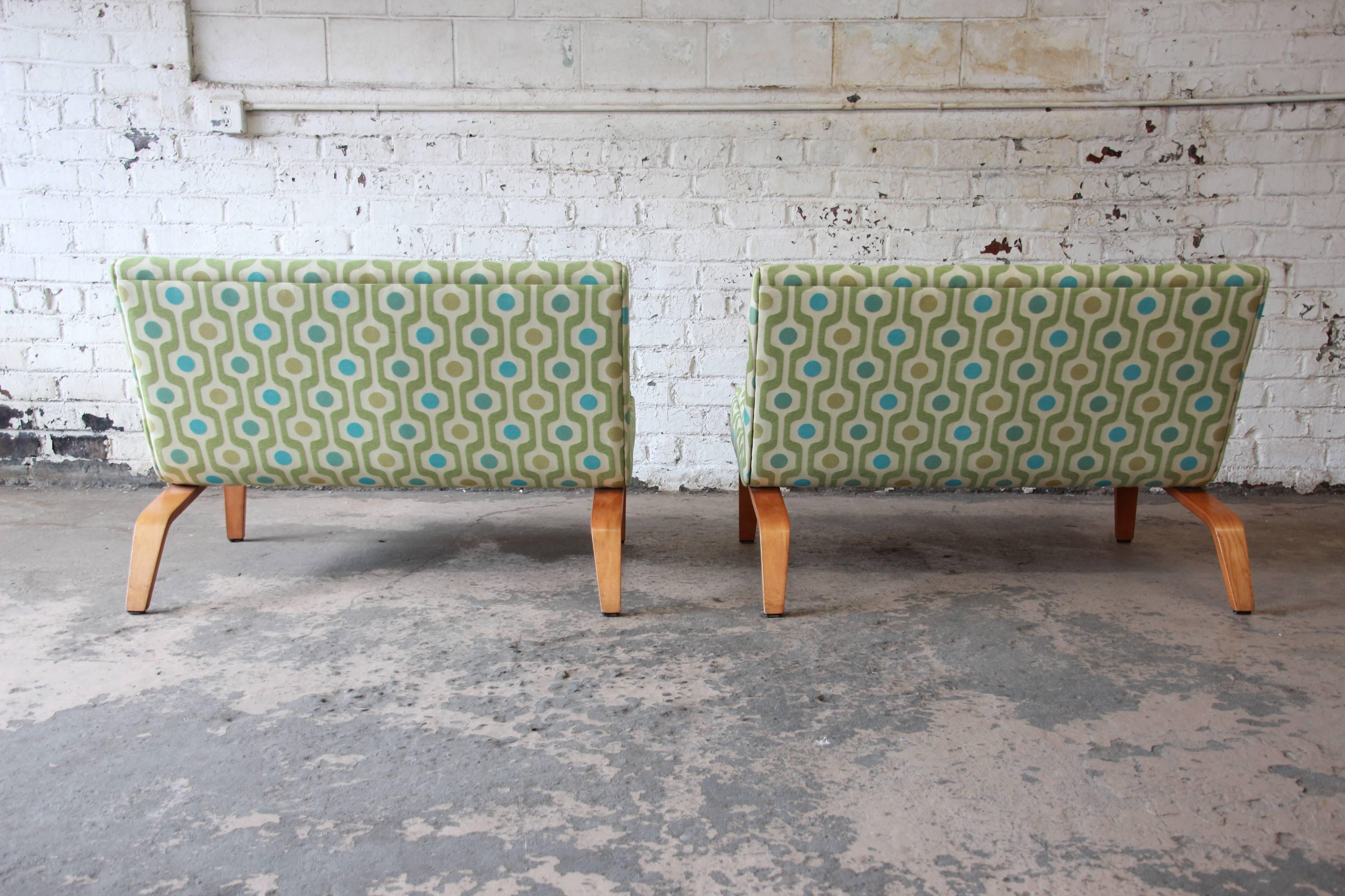 Pair of Mid-Century Modern Bentwood Settees by Thonet 1