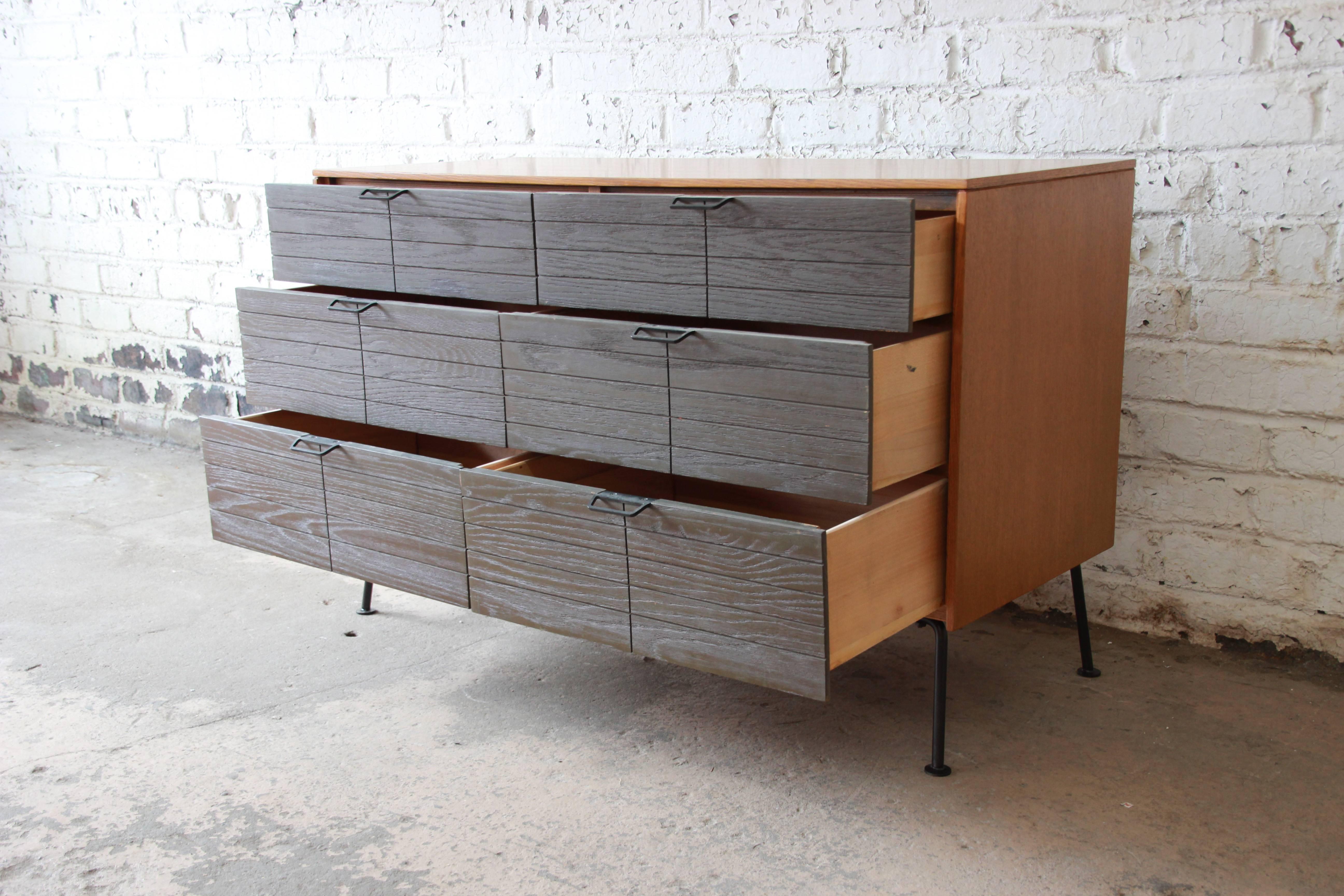 raymond loewy dresser