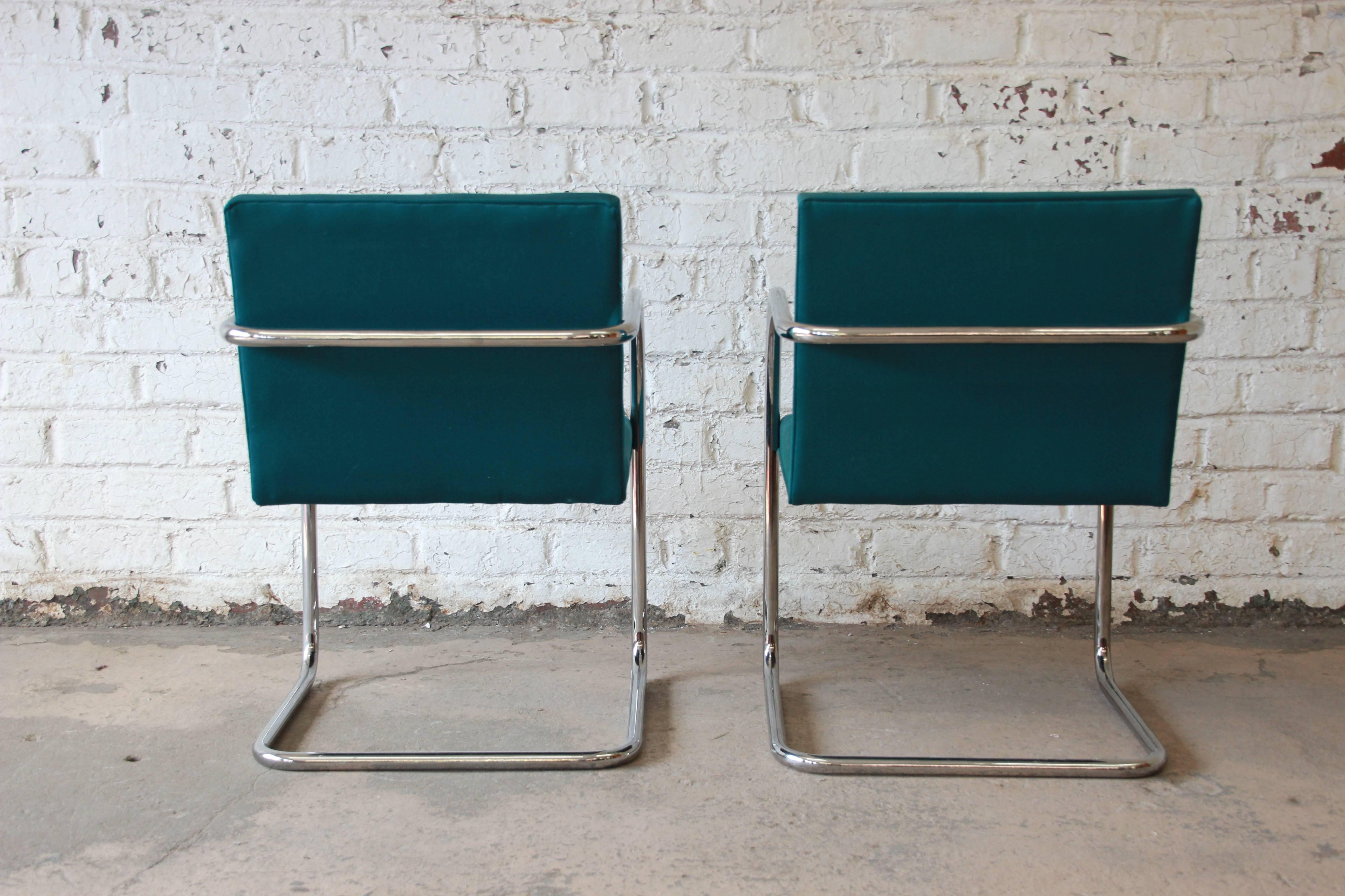 20th Century Pair of Mies Van Der Rohe Brno Chairs for Knoll International