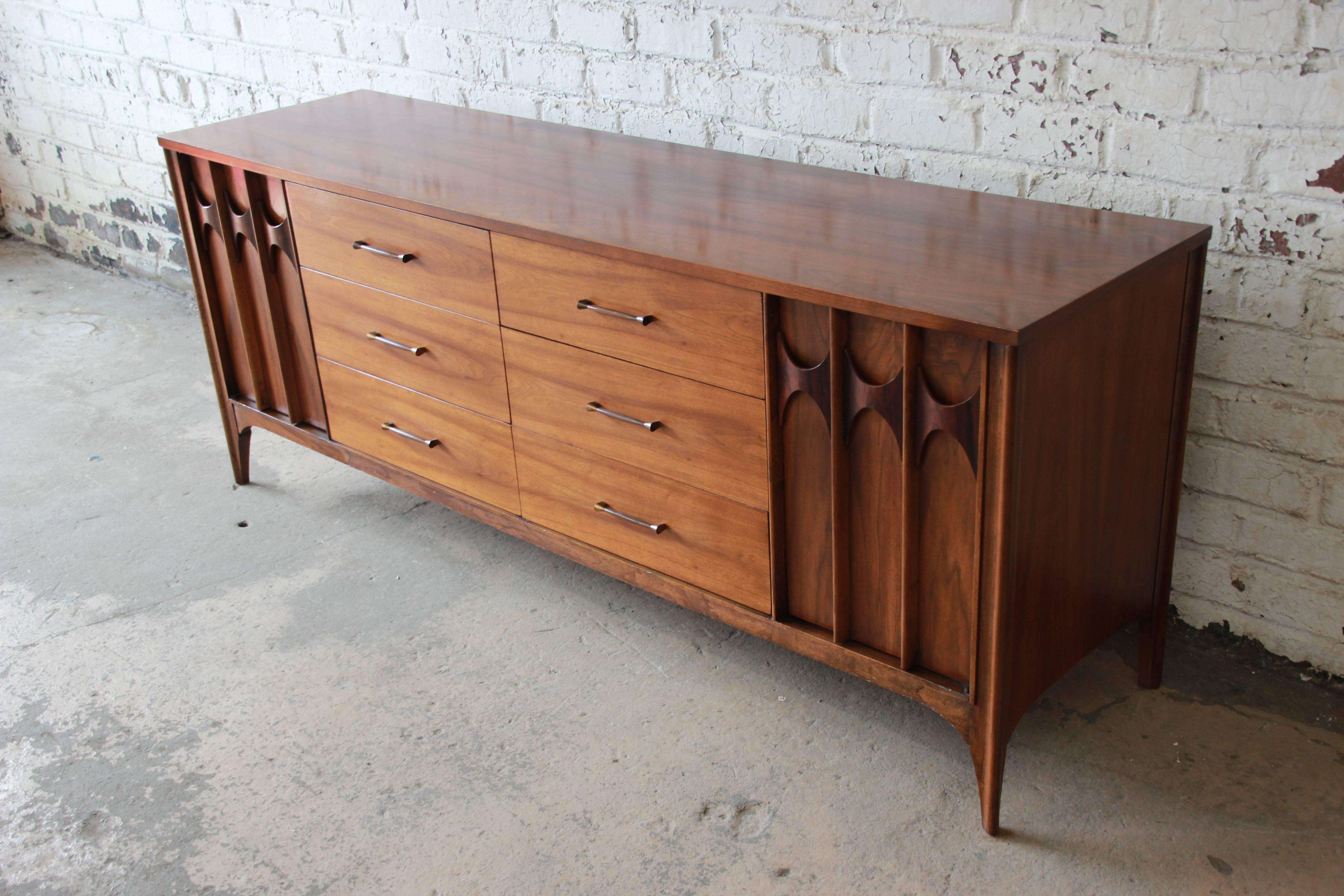 kent coffey perspecta dresser