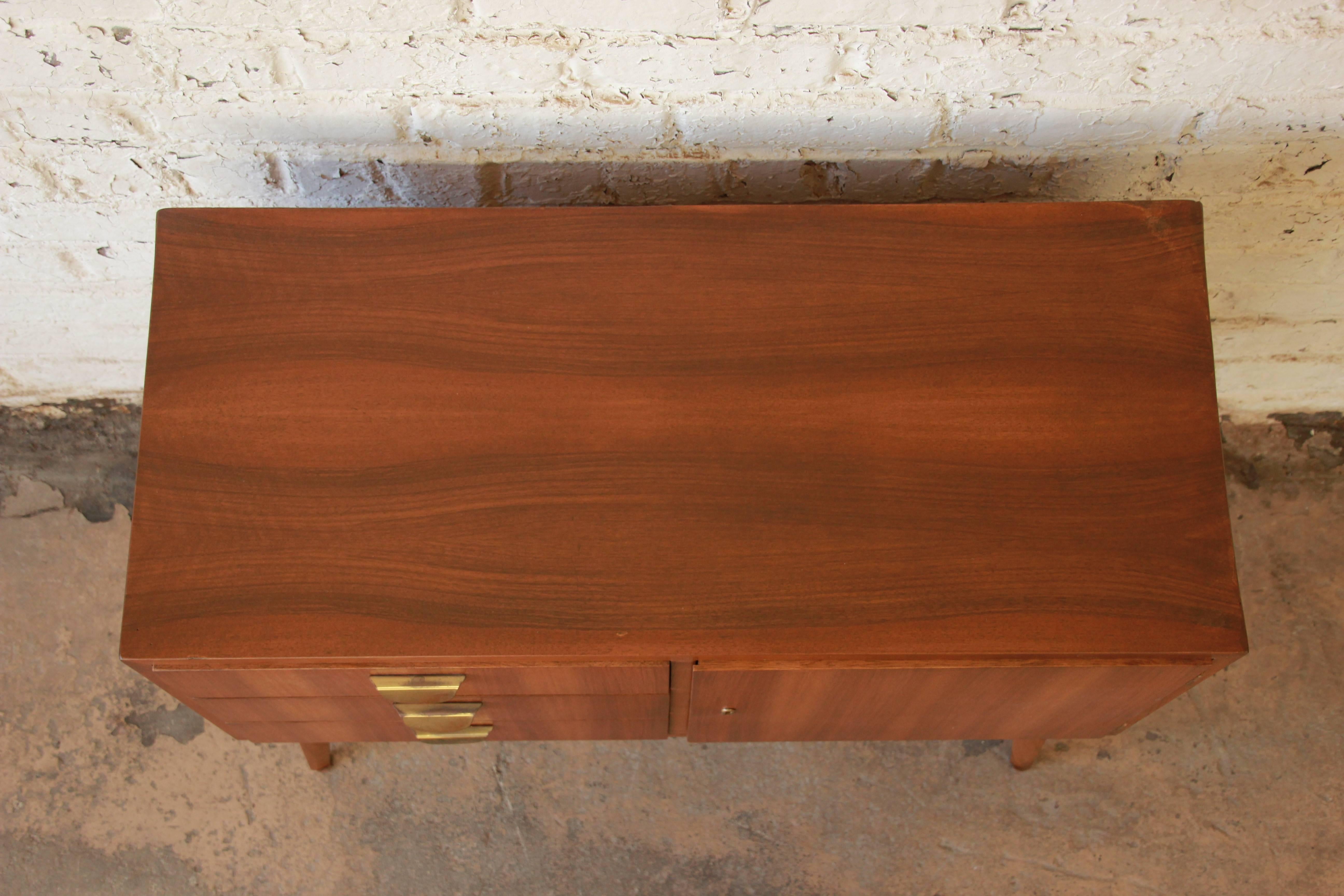 Helmut Magg for Wk Möbel Mid-Century Walnut Credenza In Good Condition In South Bend, IN