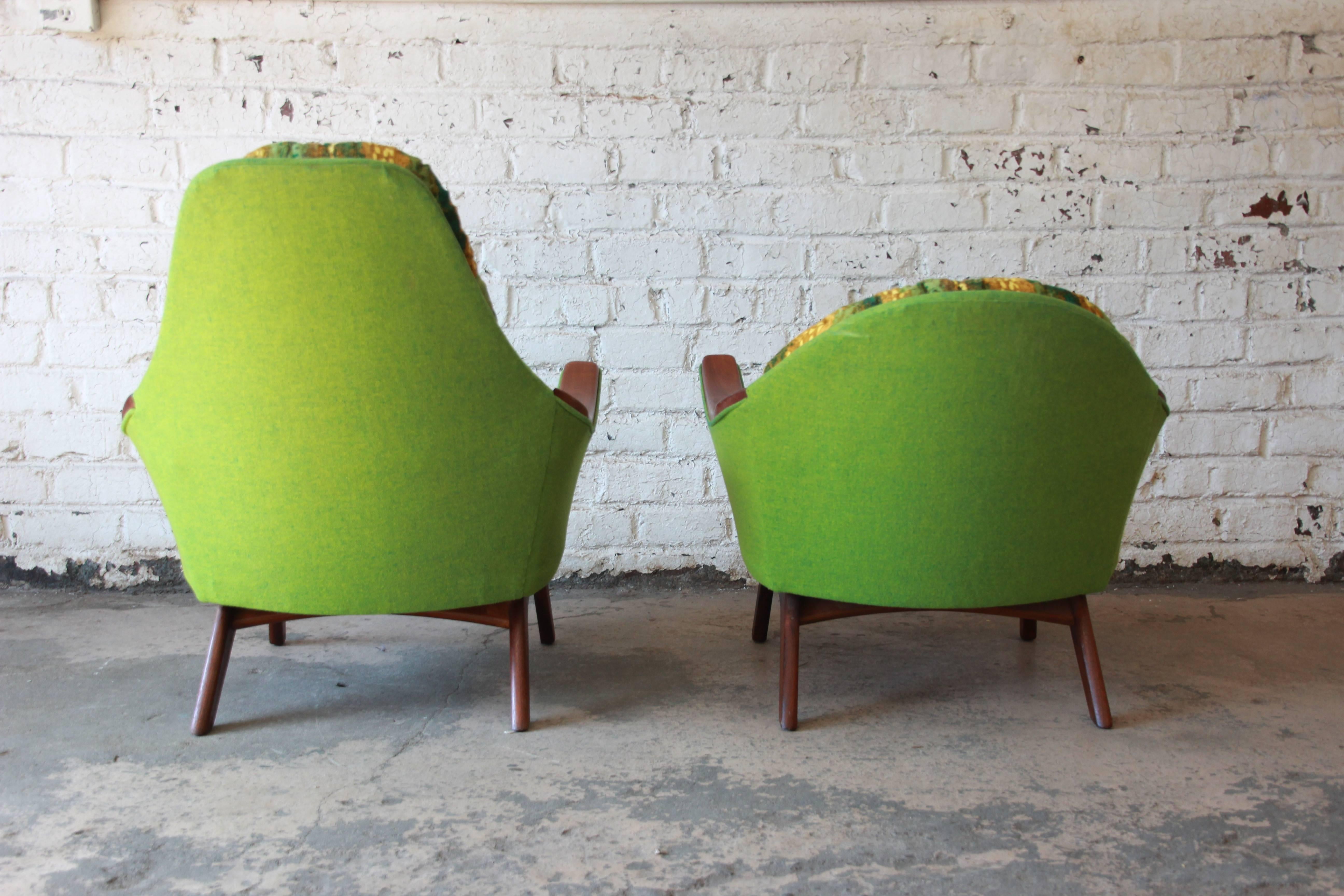Original Adrian Pearsall Mid-Century Modern His and Hers Lounge Chairs, 1960s In Excellent Condition In South Bend, IN