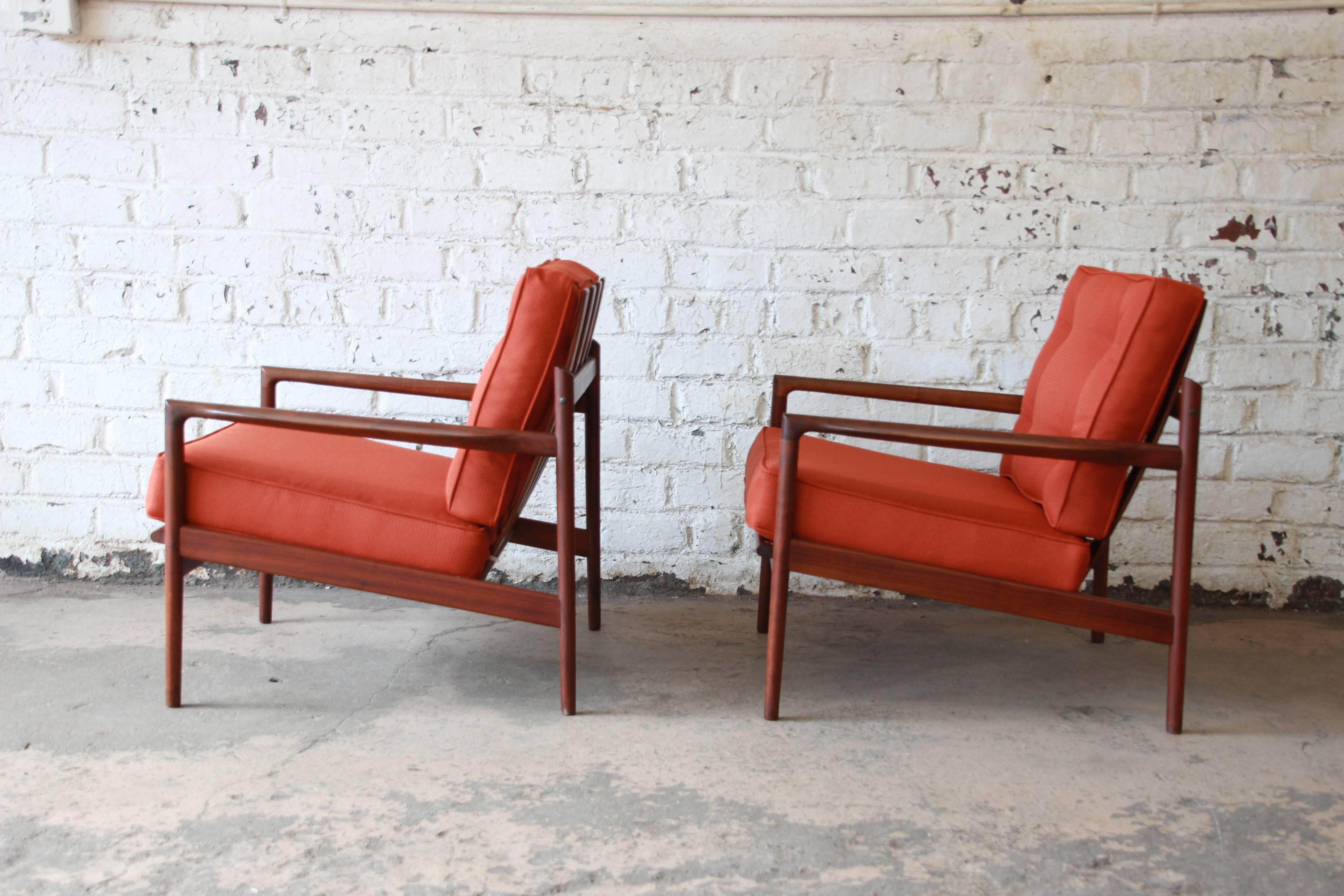 Ib Kofod-Larsen for Selig Picket Back Lounge Chairs, 1960s In Good Condition In South Bend, IN