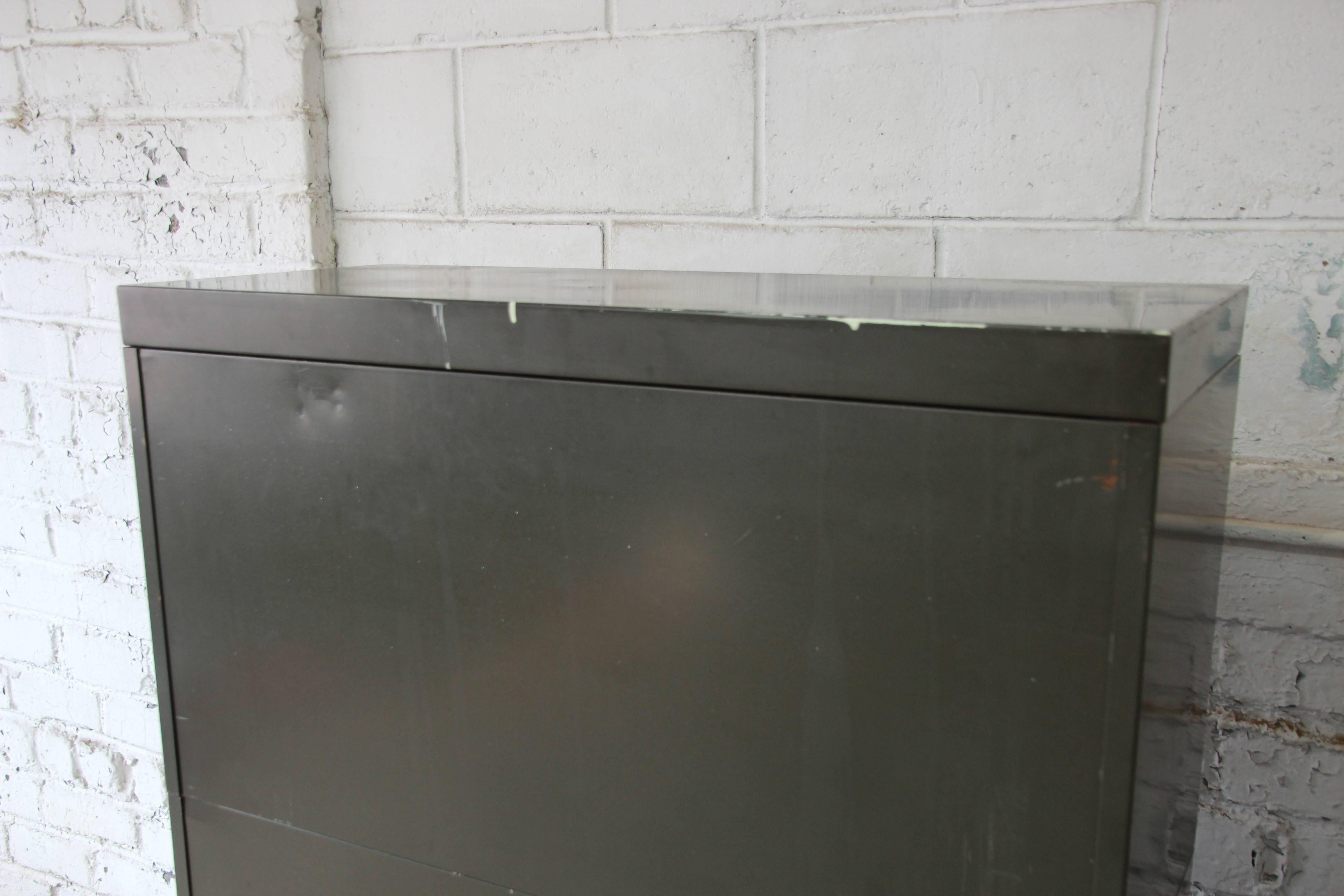 Antique Metal Barrister Bookcases by Shaw Walker, Pair In Good Condition In South Bend, IN