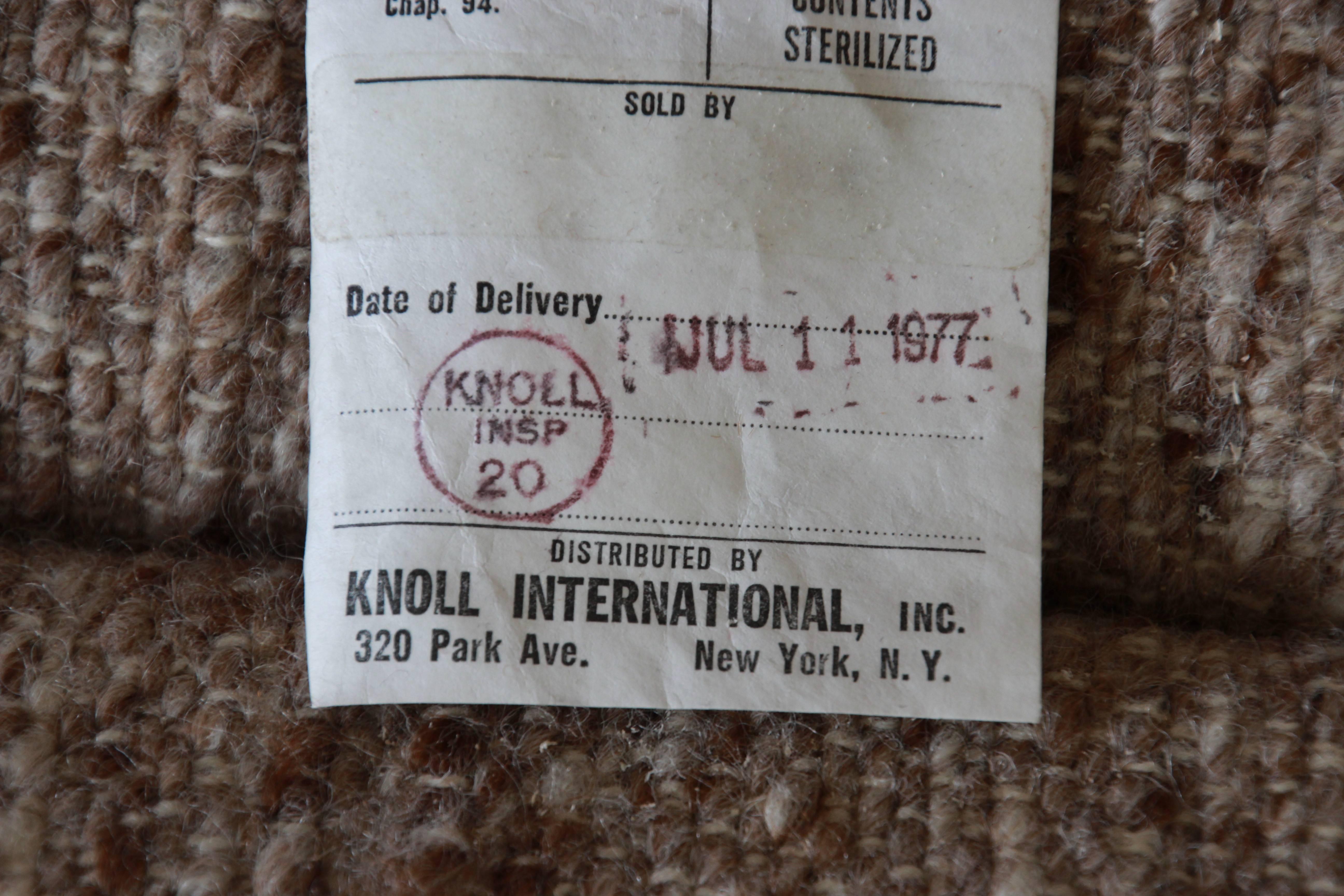 Florence Knoll Loveseat Sofa for Knoll International, 1977 3