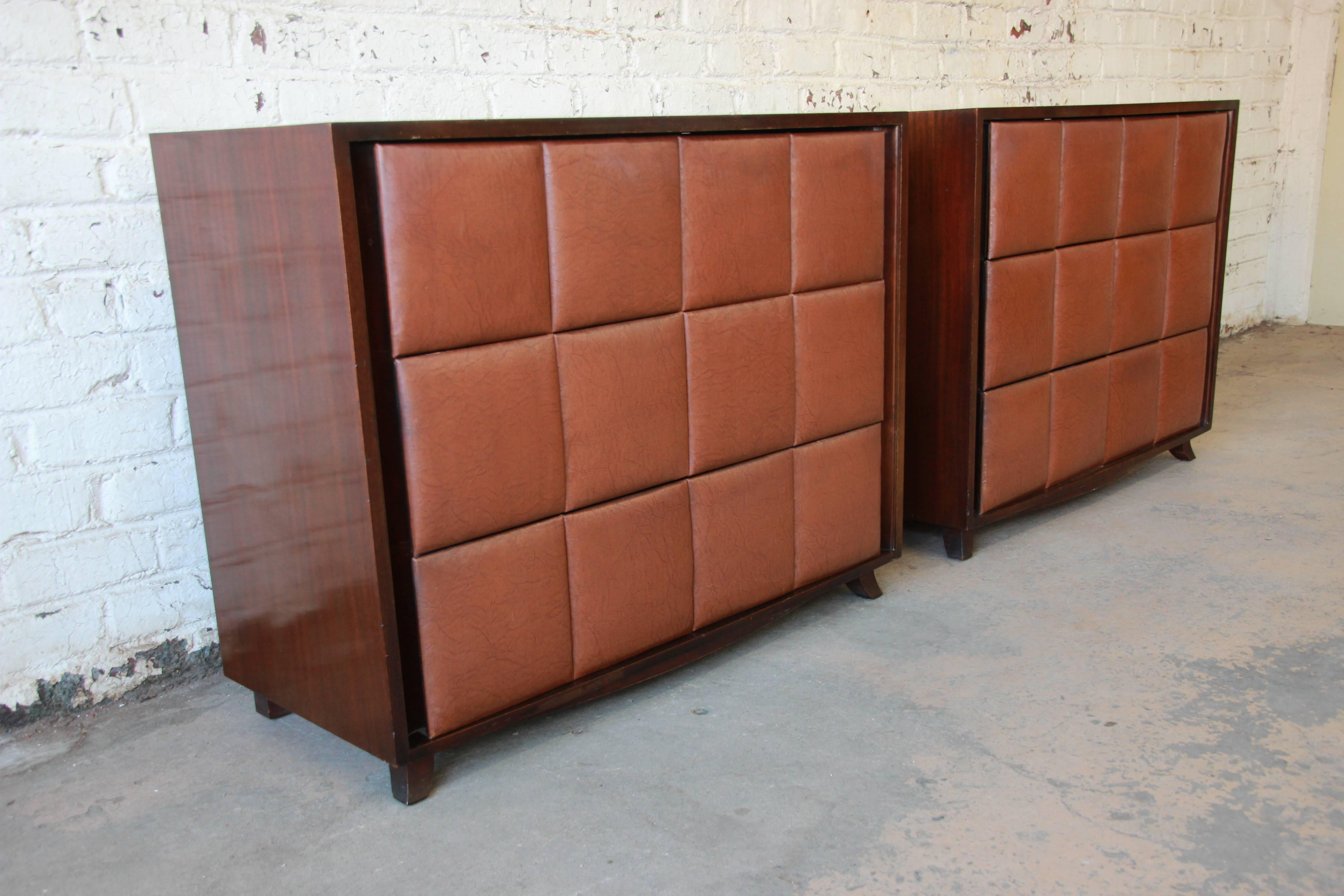 American Pair of Gilbert Rohde for Herman Miller Three-Drawer Chests, 1930s