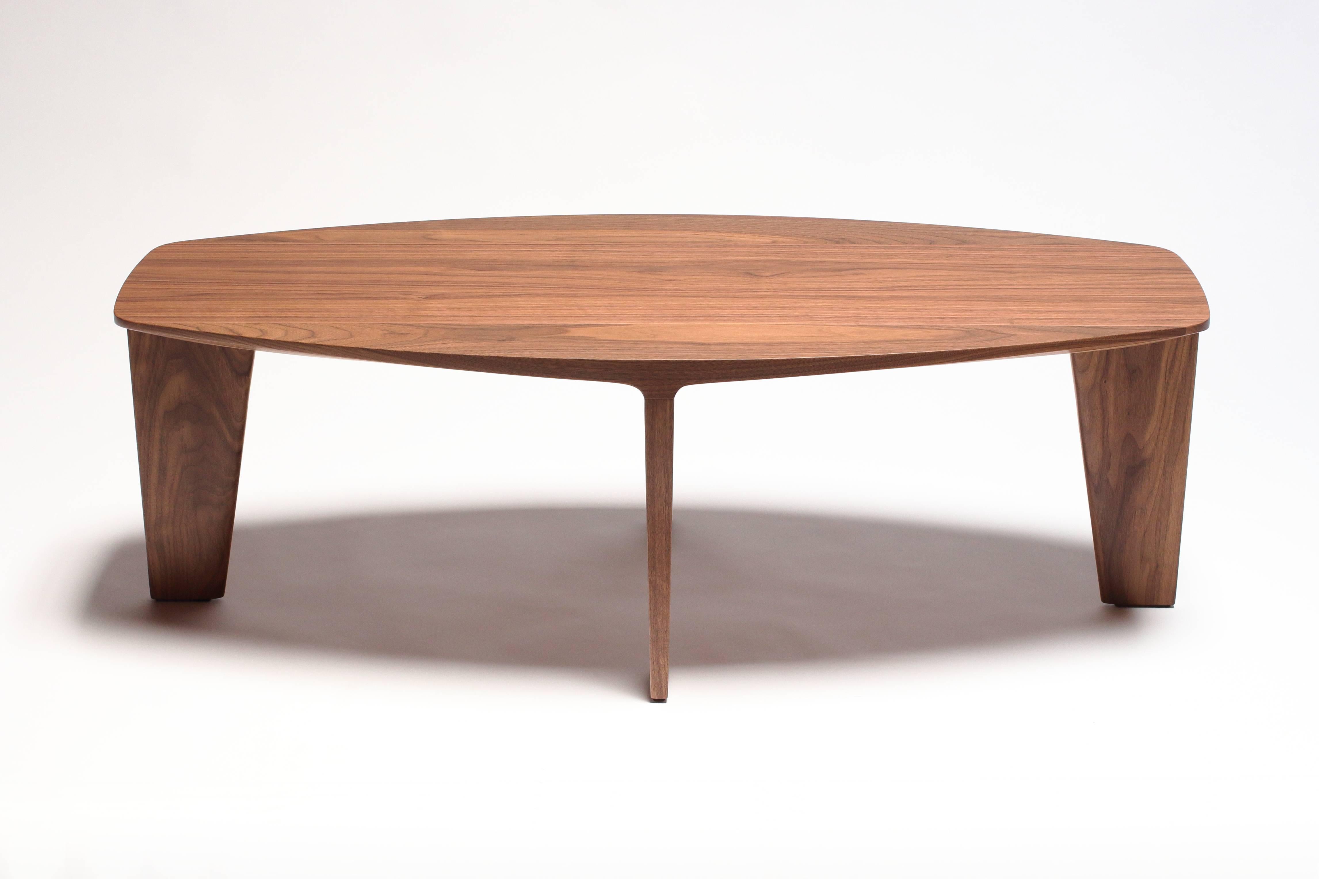 Keels Coffee Table in Walnut  In Excellent Condition In San Francisco, CA
