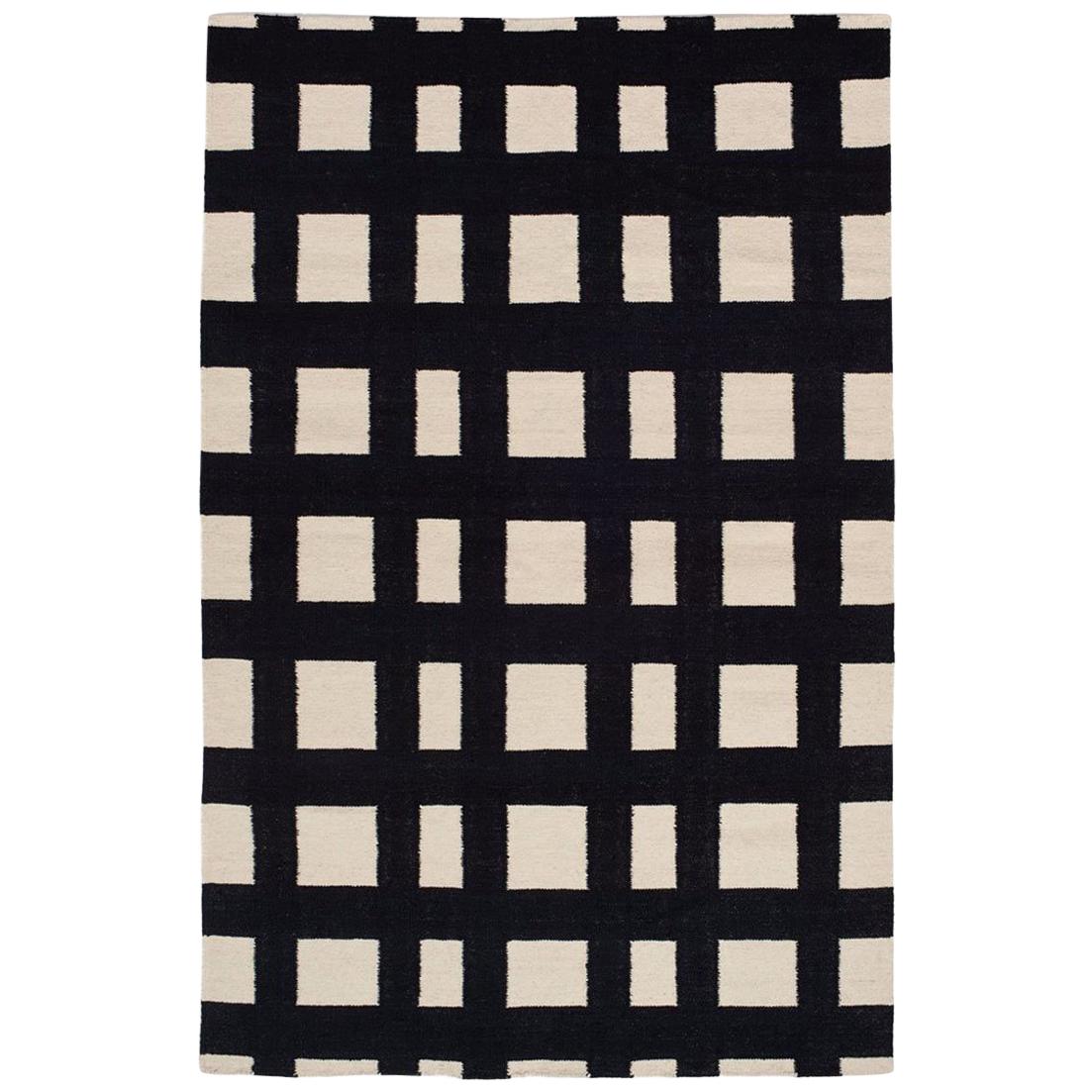 Flatwoven Modern Black and White Plaid Stripe Check Dhurrie Rug For Sale