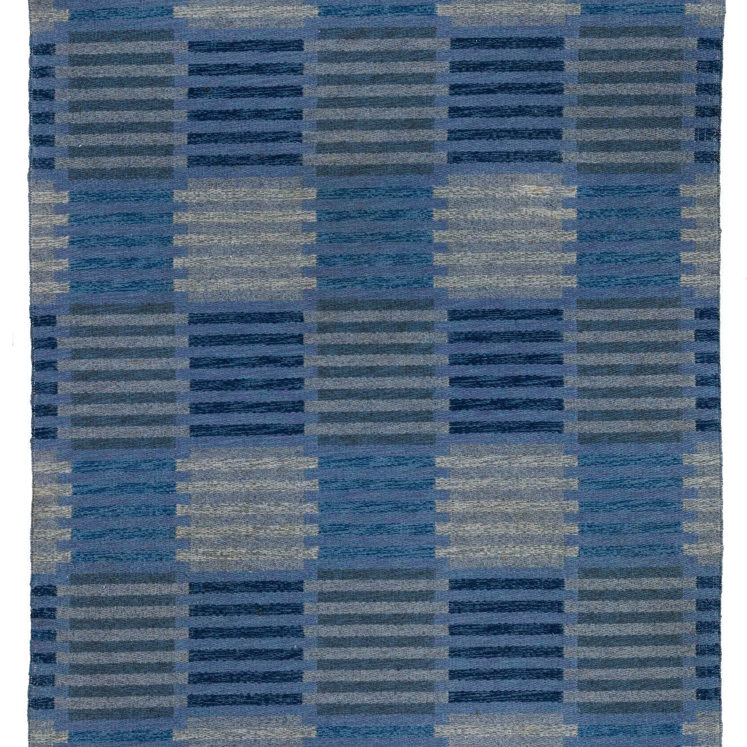Carl Malmsten Scandinavian Modern Mid-20th Century Vintage Rug In Good Condition For Sale In Stockholm, SE