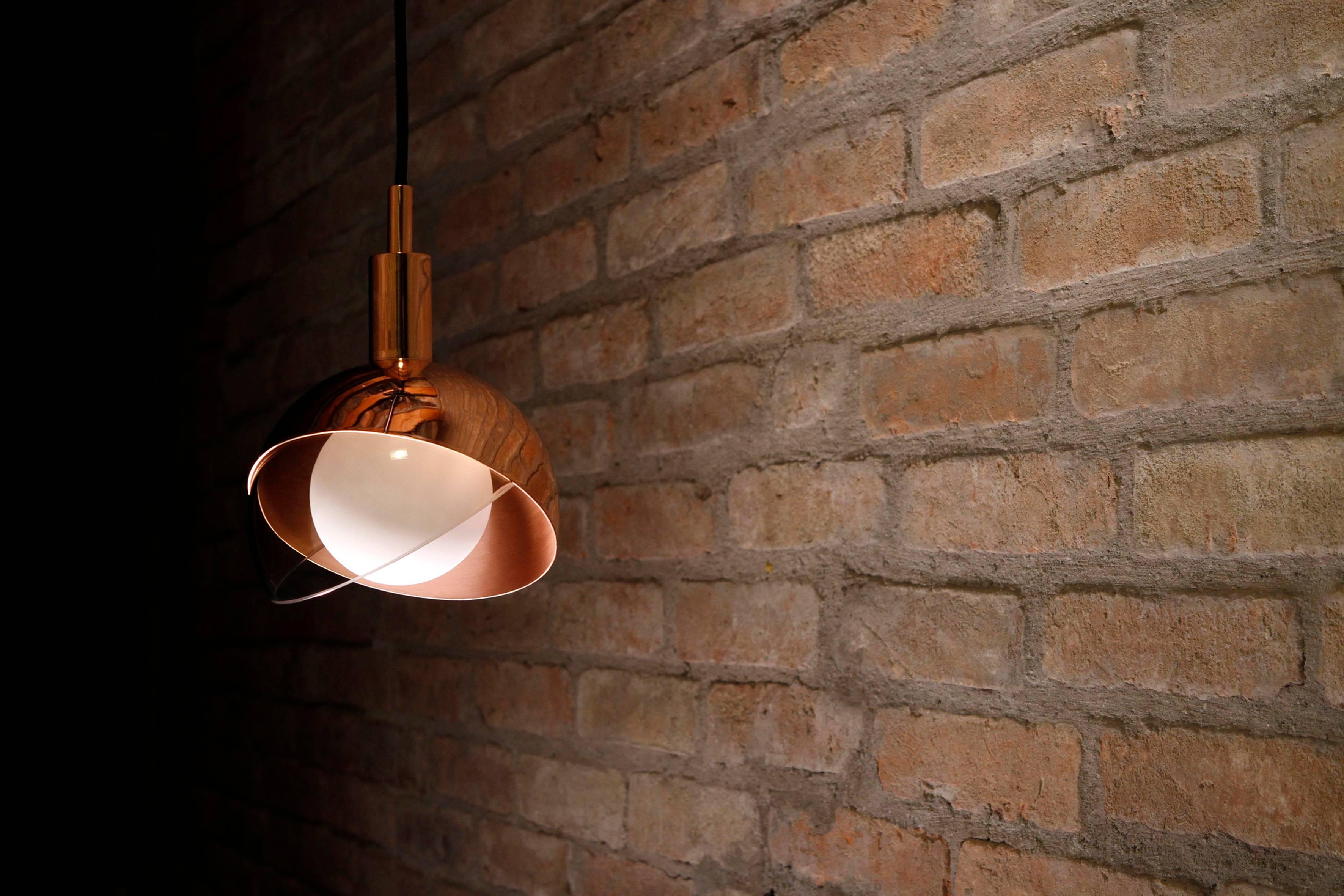 Italian Calimero Medium by Dan Yeffet — Murano Blown Glass & Copper Pendant Lamp For Sale