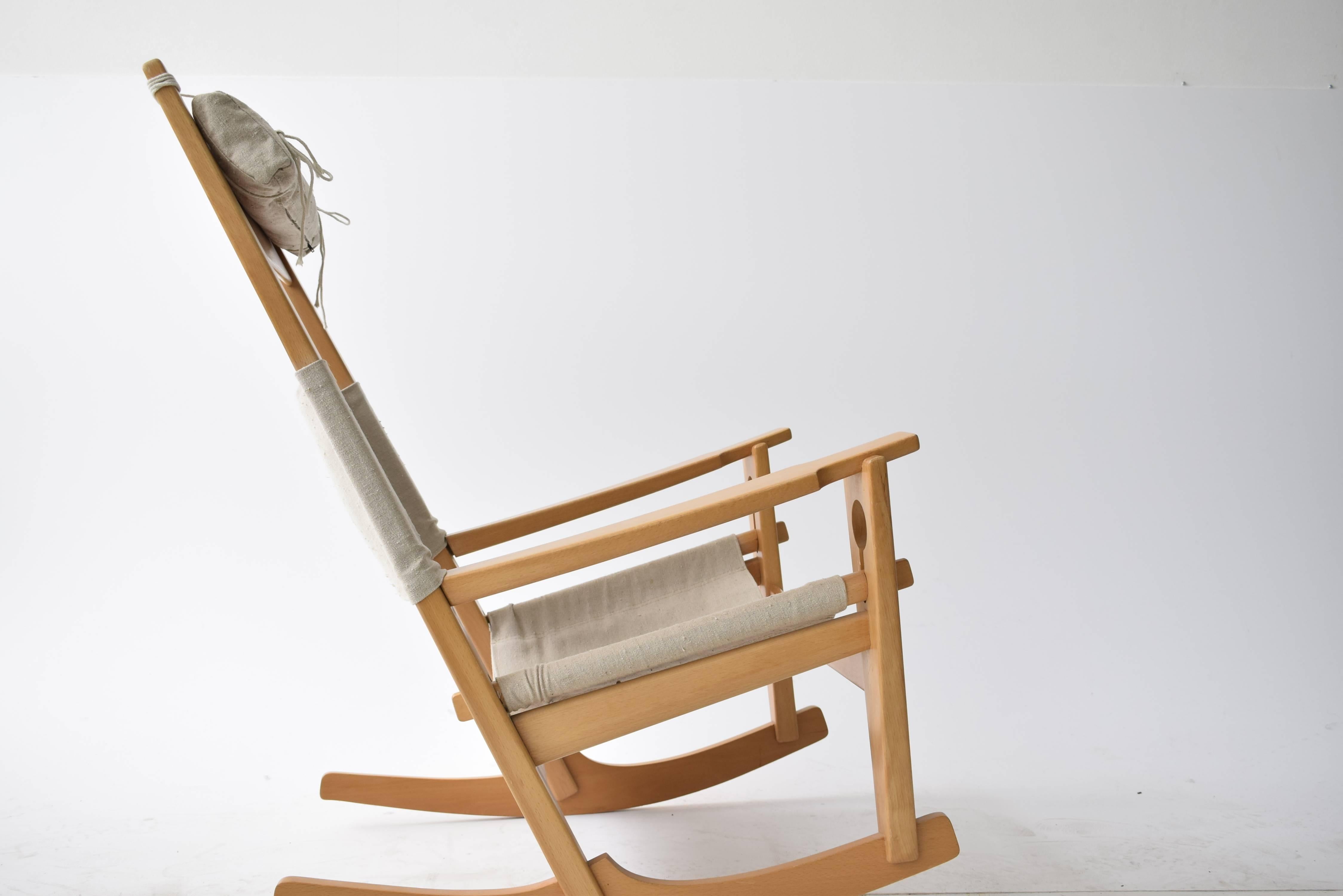 Scandinavian Modern Hans Wegner Keyhole Rocking Chair for GETAMA, Denmark