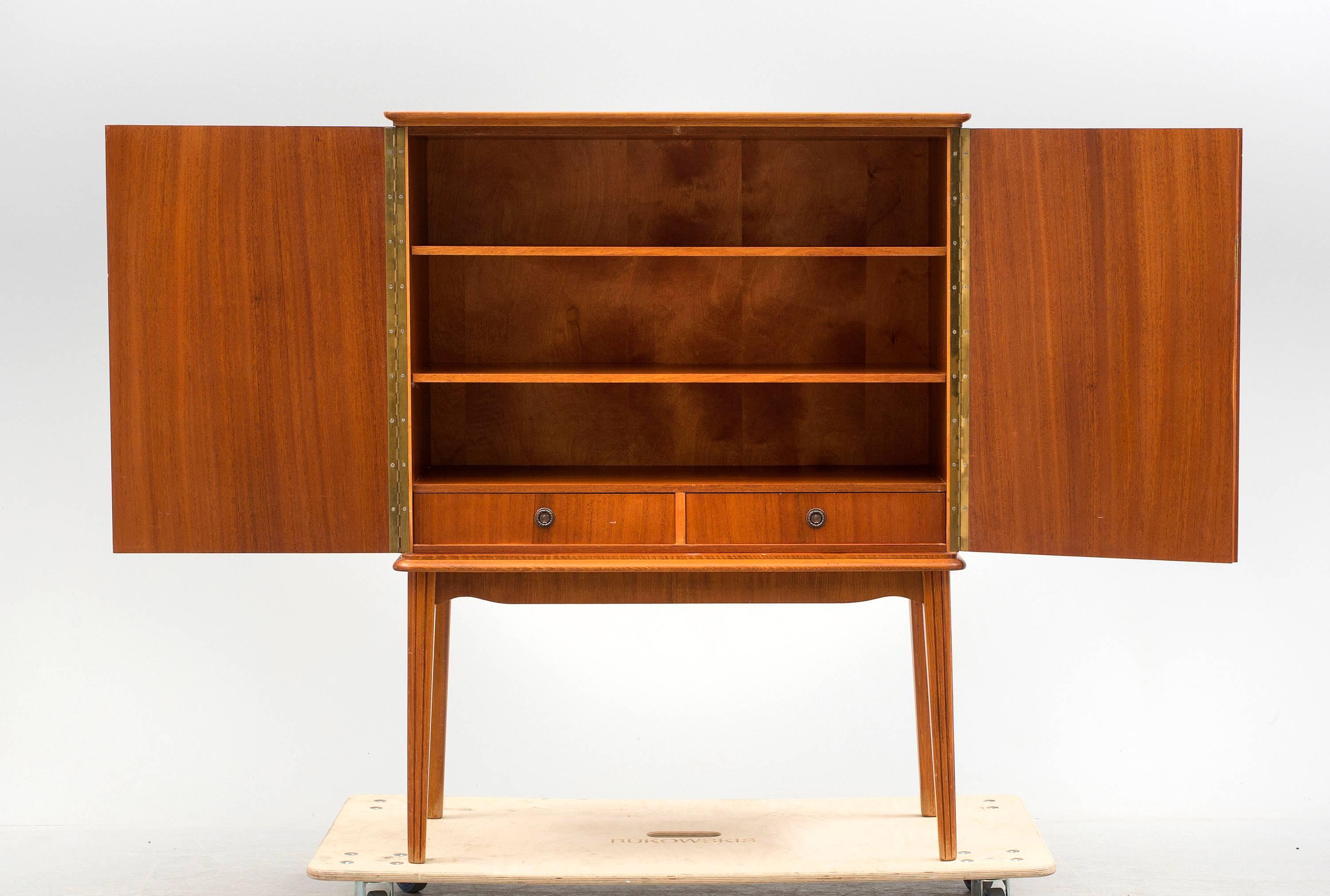 Swedish Scandinavian Art Deco Birchwood Flame Cabinet, 1930s