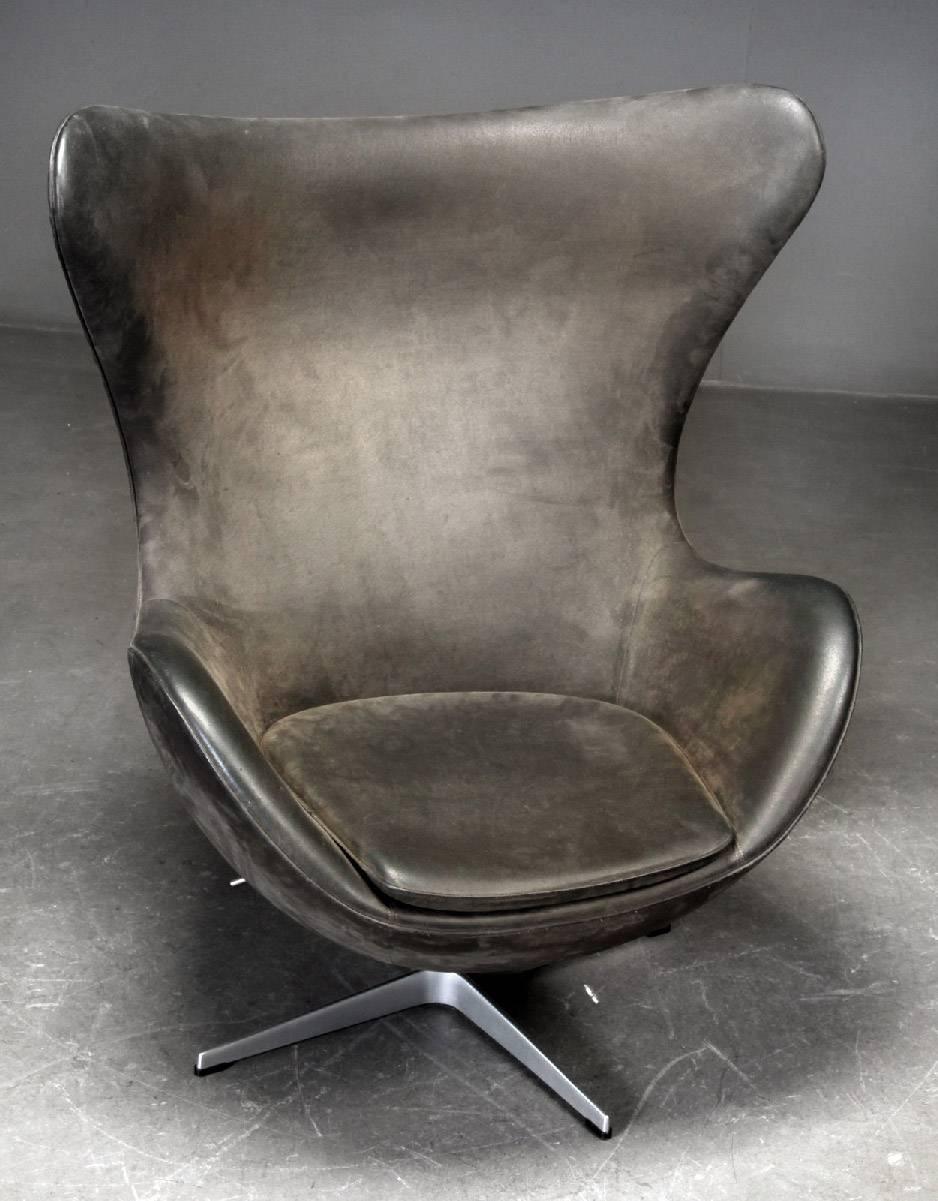 Danish Arne Jacobsen Egg Chair by Fritz Hansen in Denmark