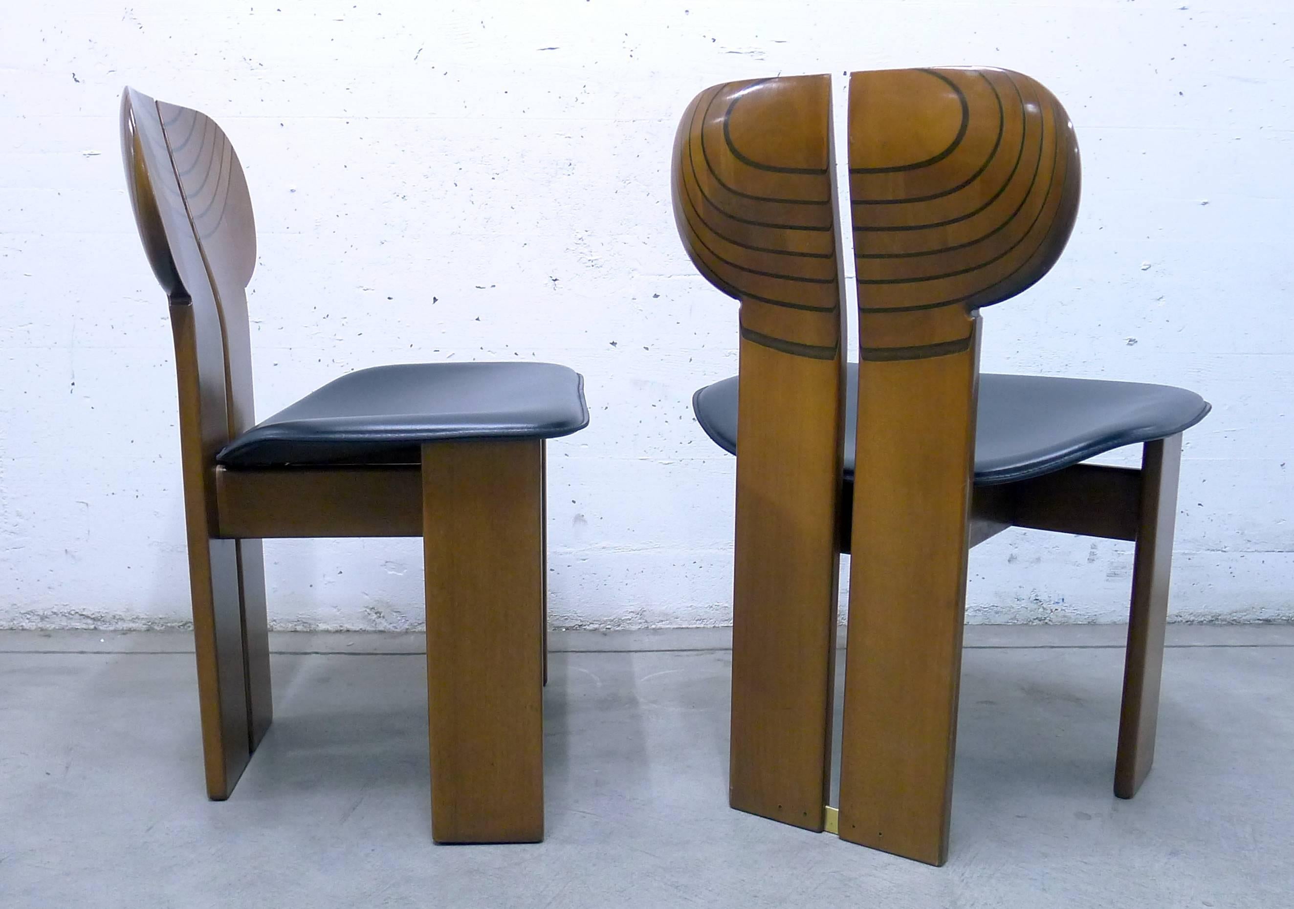 20th Century Pair of Africa Chairs by Afra and Tobia Scarpa, Maxalto Artona Series