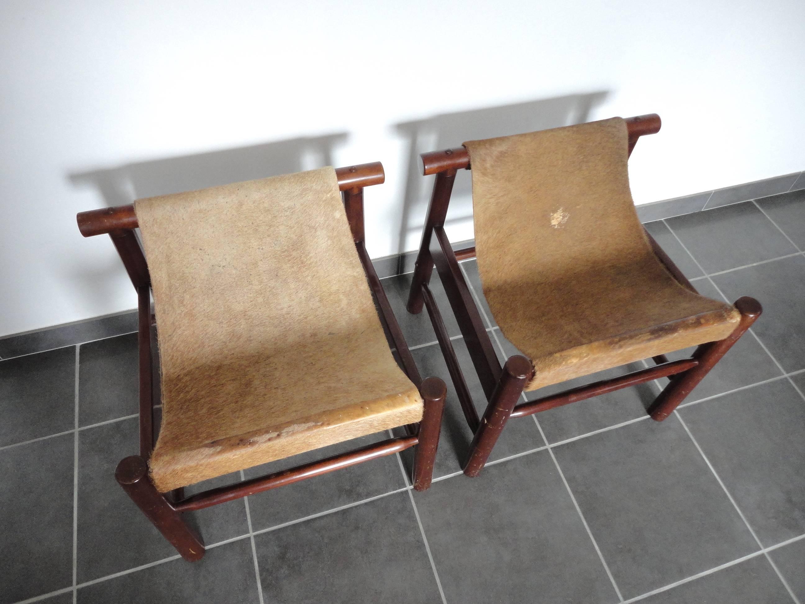 Late 20th Century Dujo Cuba Pair of Architectural Stools in Mahogany and Goat Skin, 1970s