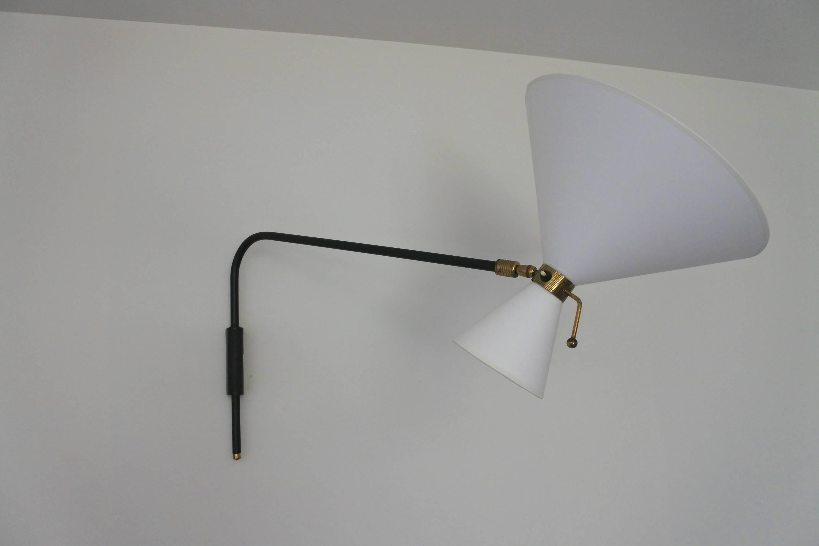 Mid-Century Modern Arlus Swing Arm Wall Lamp, Brass and Lacquered Metal, Mid-Century, France, 1950s