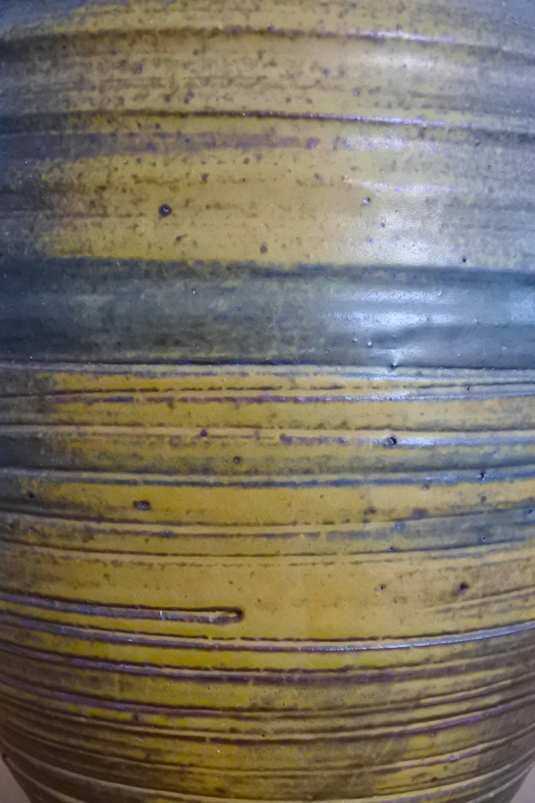 Large studio glazed earthenware vase. 
Quality american mid century modern work.
Outstanding glaze.