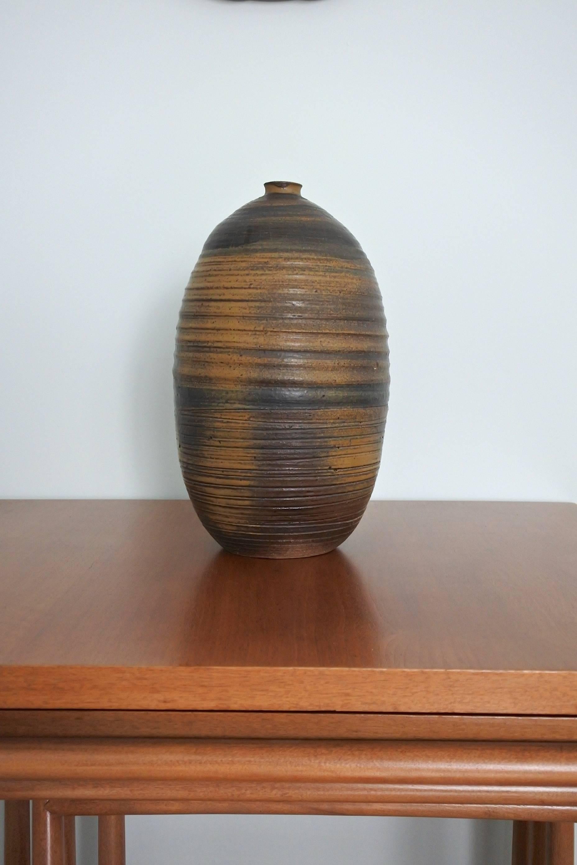 20th Century Mid Century Large Studio Pottery Vase, USA 1960s For Sale