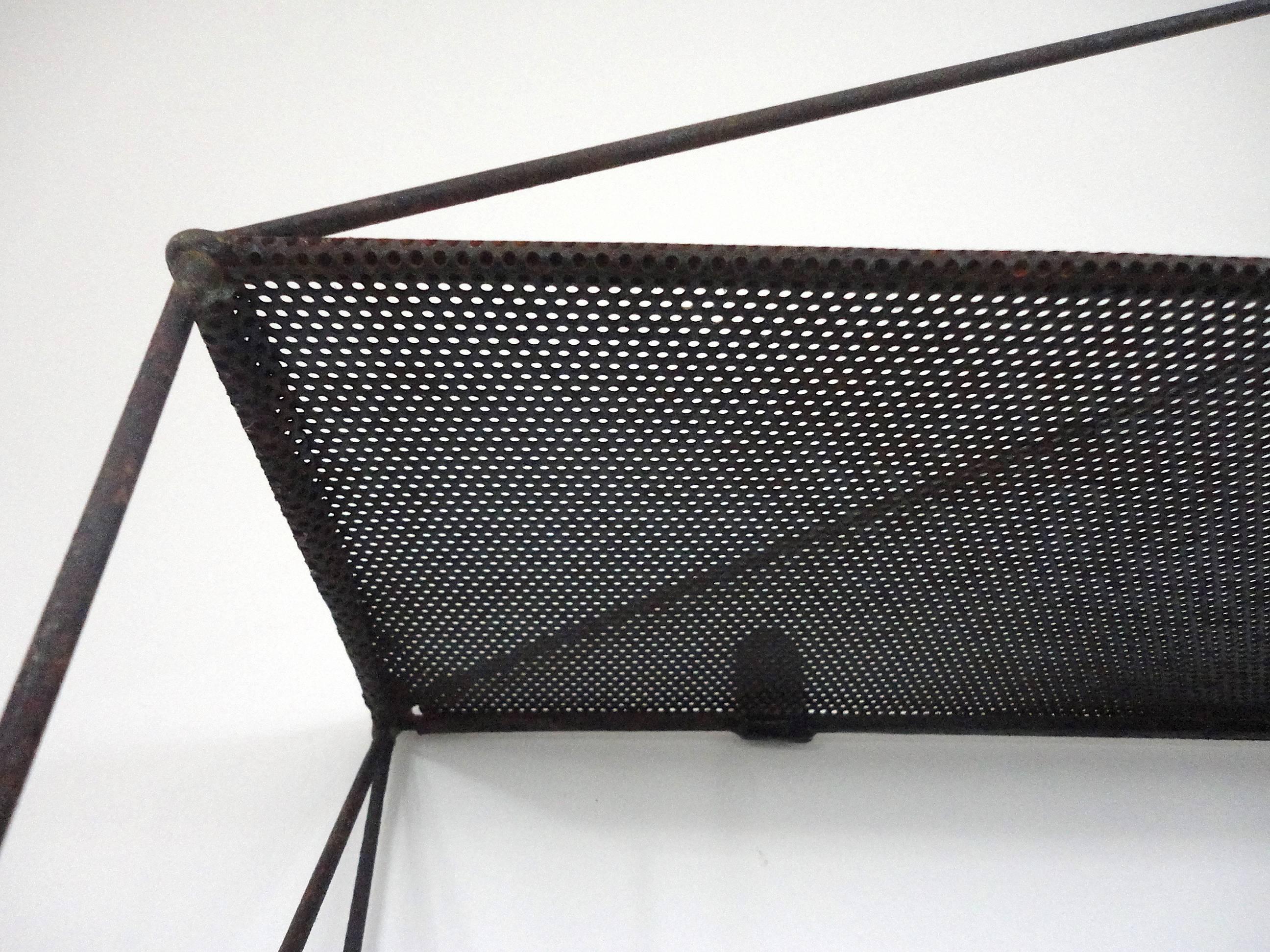 Mid-Century French Architectural Wall Shelves in Perforated Metal, 1950s In Good Condition In La Teste De Buch, FR