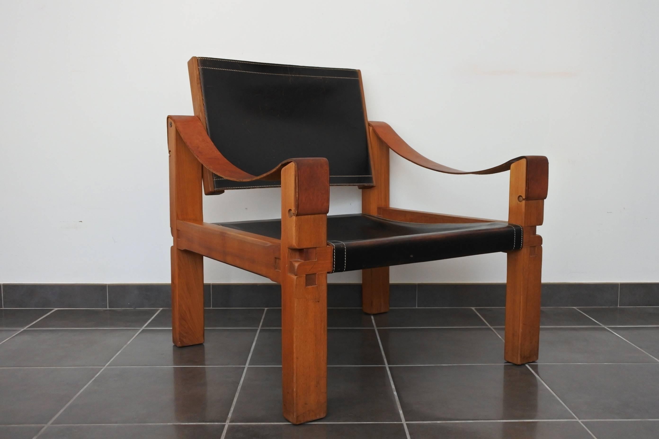 Late 20th Century Pierre Chapo Pair of S10 Lounge Chairs in Elm Wood and Leather, France, 1970s