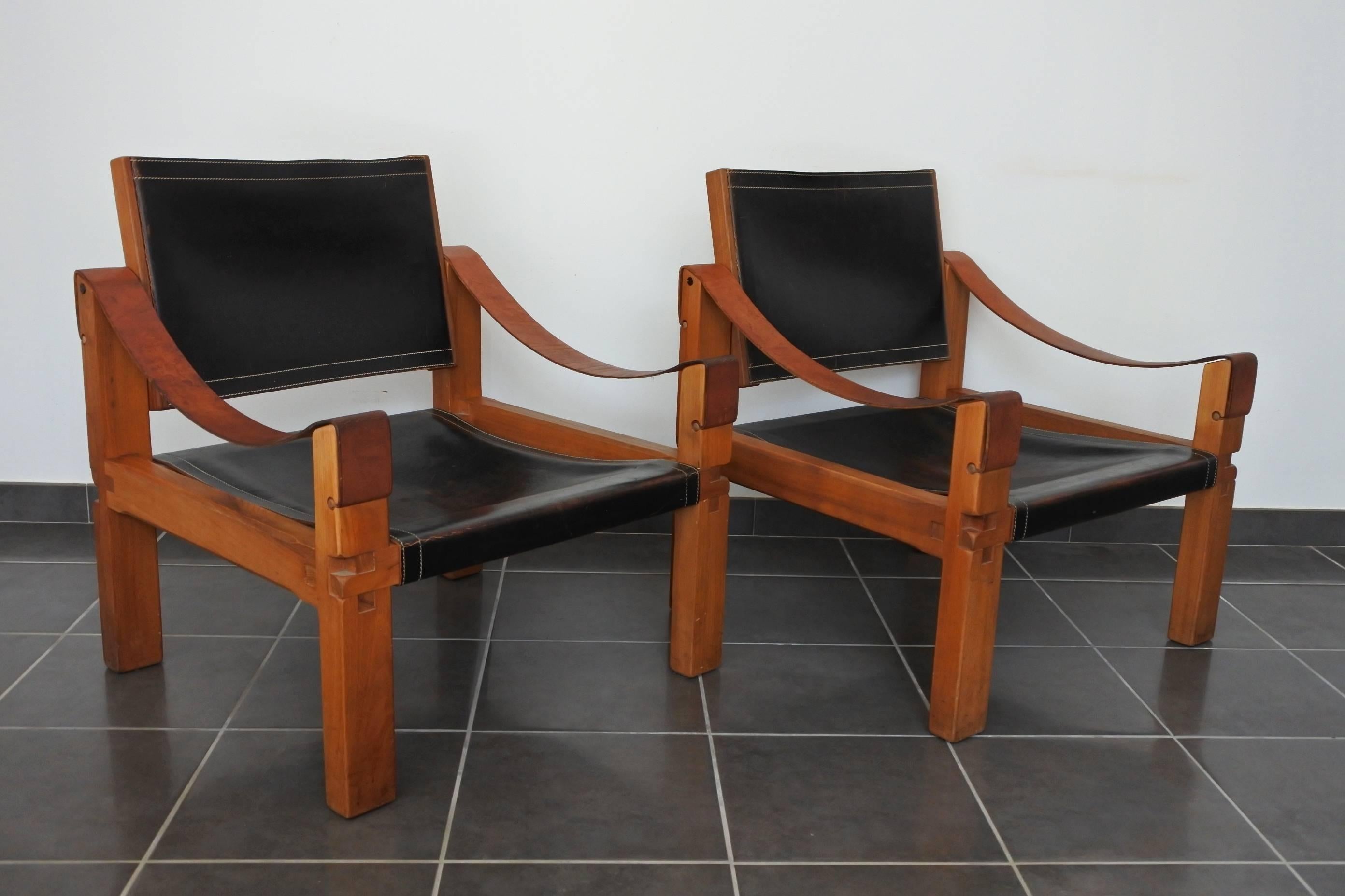 Mid-Century Modern Pierre Chapo Pair of S10 Lounge Chairs in Elm Wood and Leather, France, 1970s