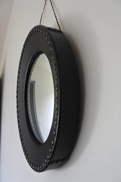 Runder konvexer Wandspiegel aus der Mitte des Jahrhunderts in der Art von Jacques Adnet, Frankreich 1950