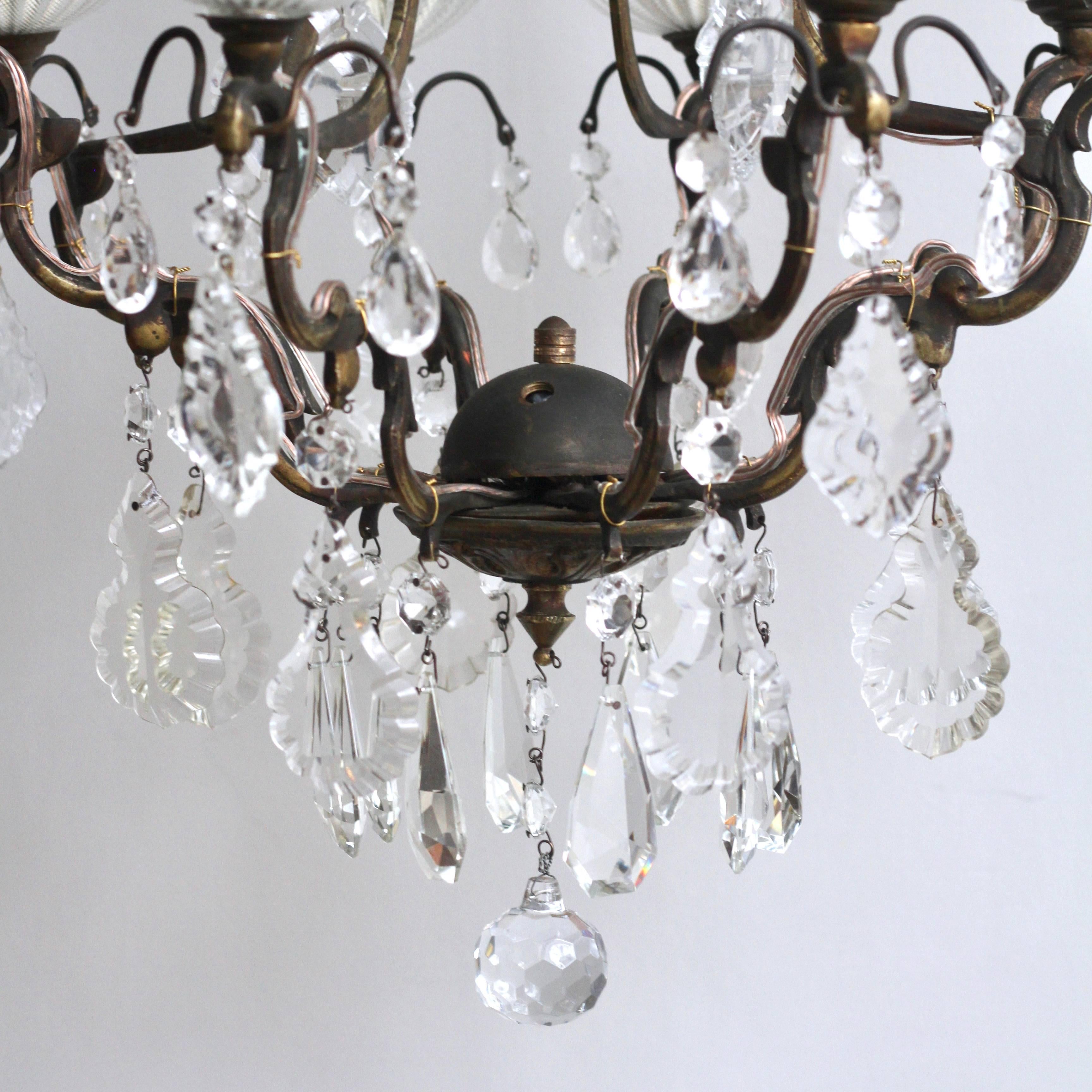 Delicate Early 1900s Brass Birdcage Chandelier with Glass Bobeche Pans In Good Condition In Stockport, GB