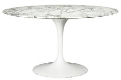 Tulip Dining Set Table and Chairs by Eero Saarinen for Knoll International 1970s