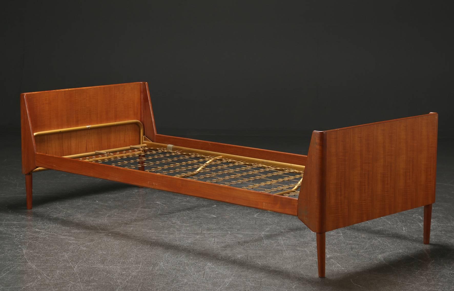 Upholstery Danish Mid-Century Teak Daybed, 1960s For Sale