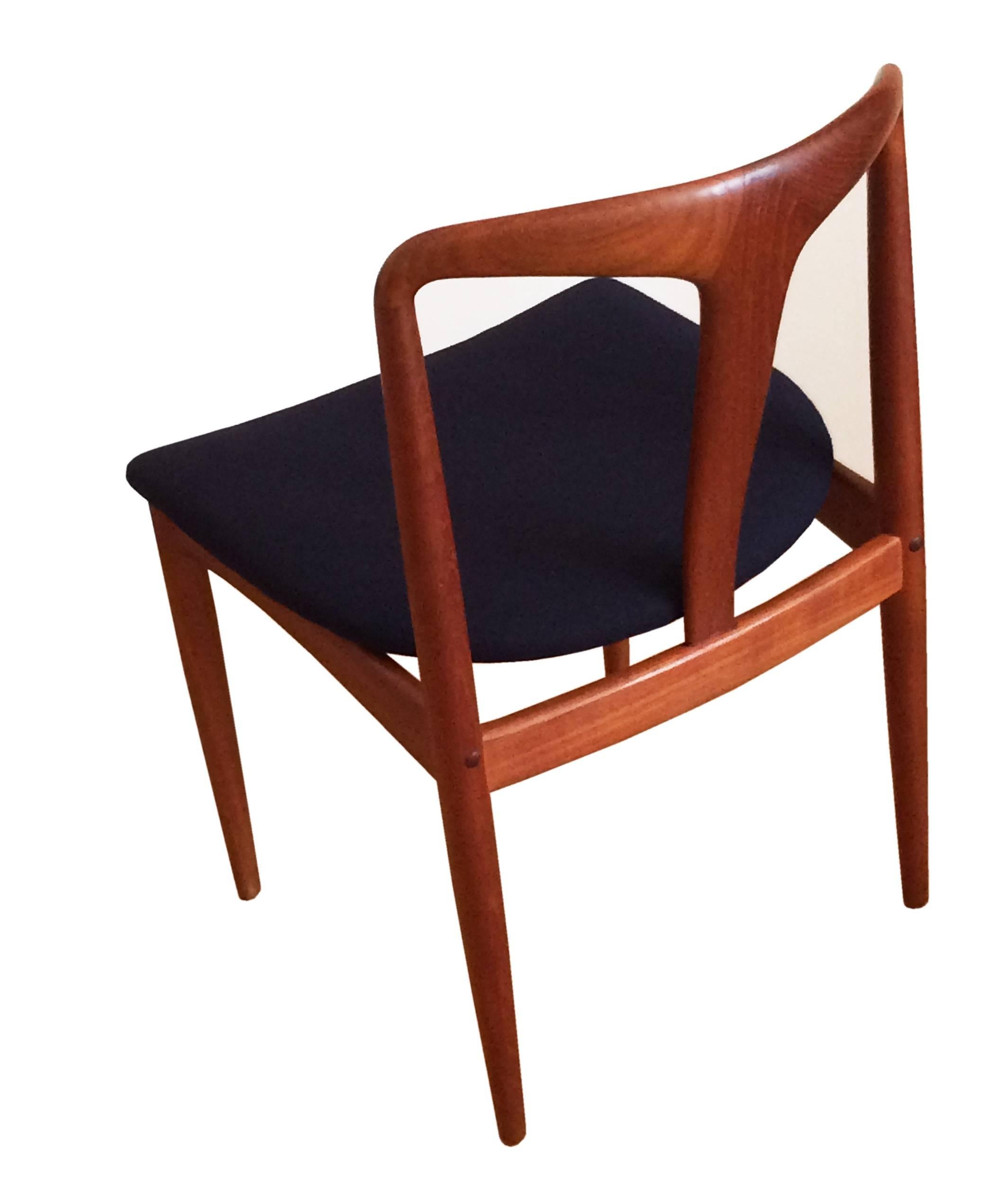 20th Century Danish Mid-Century Teak Juliane Chair by Johannes Andersen for Uldum, 1960s For Sale