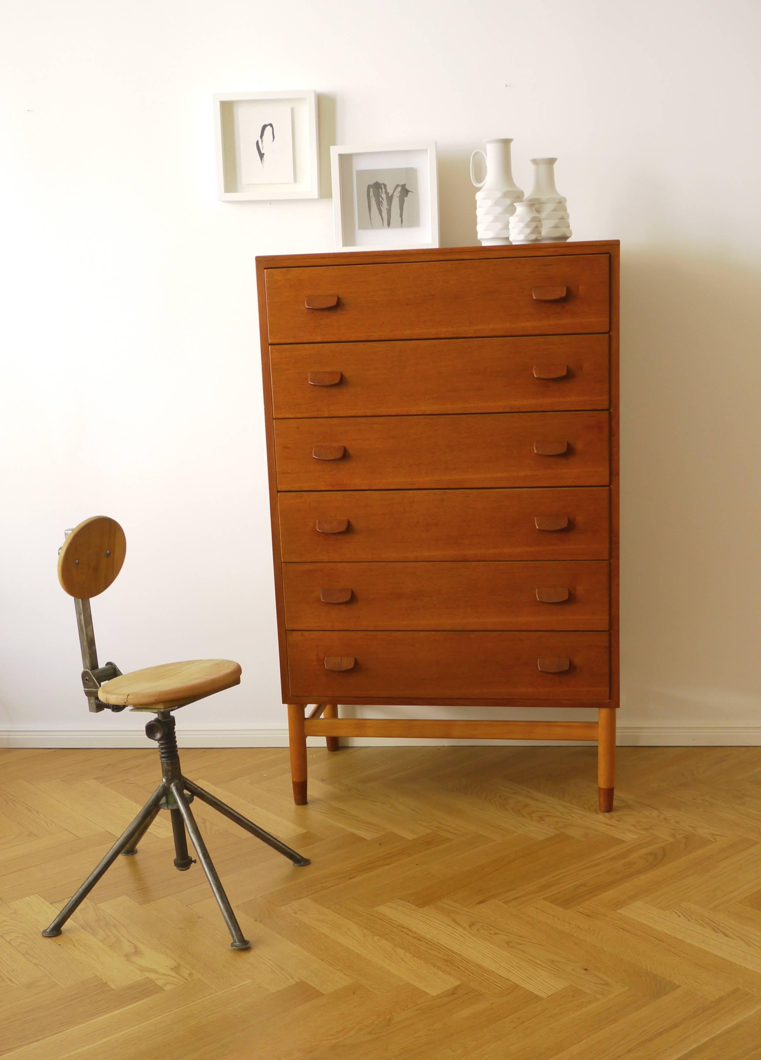 20th Century Mid-Century Danish Teak Dresser Model F17 by Poul Volther for FDB Møbelfabrik For Sale