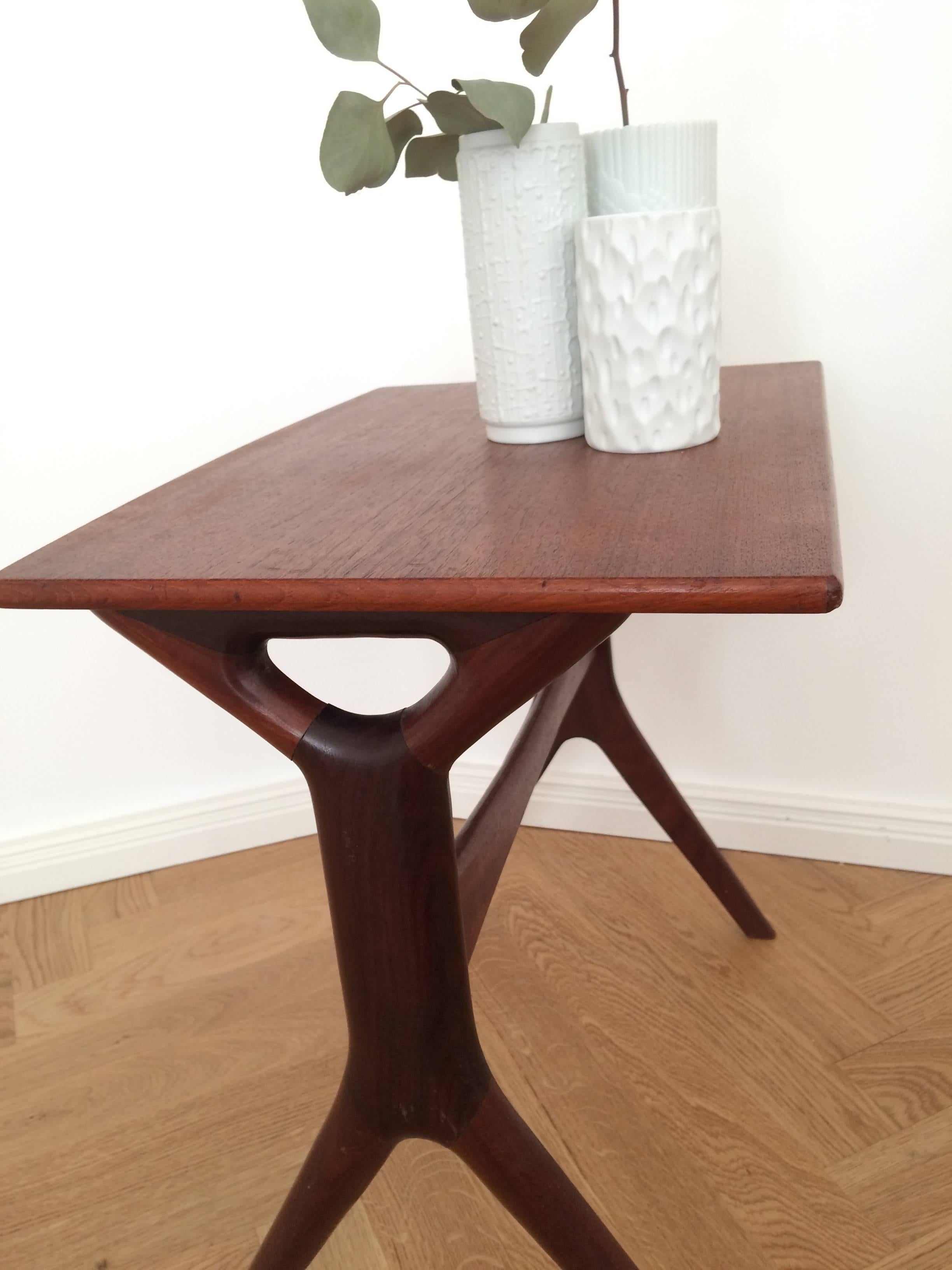 Mid-Century Rosewood Side Table by Johannes Andersen for CFC Silkeborg, 1960s For Sale 2