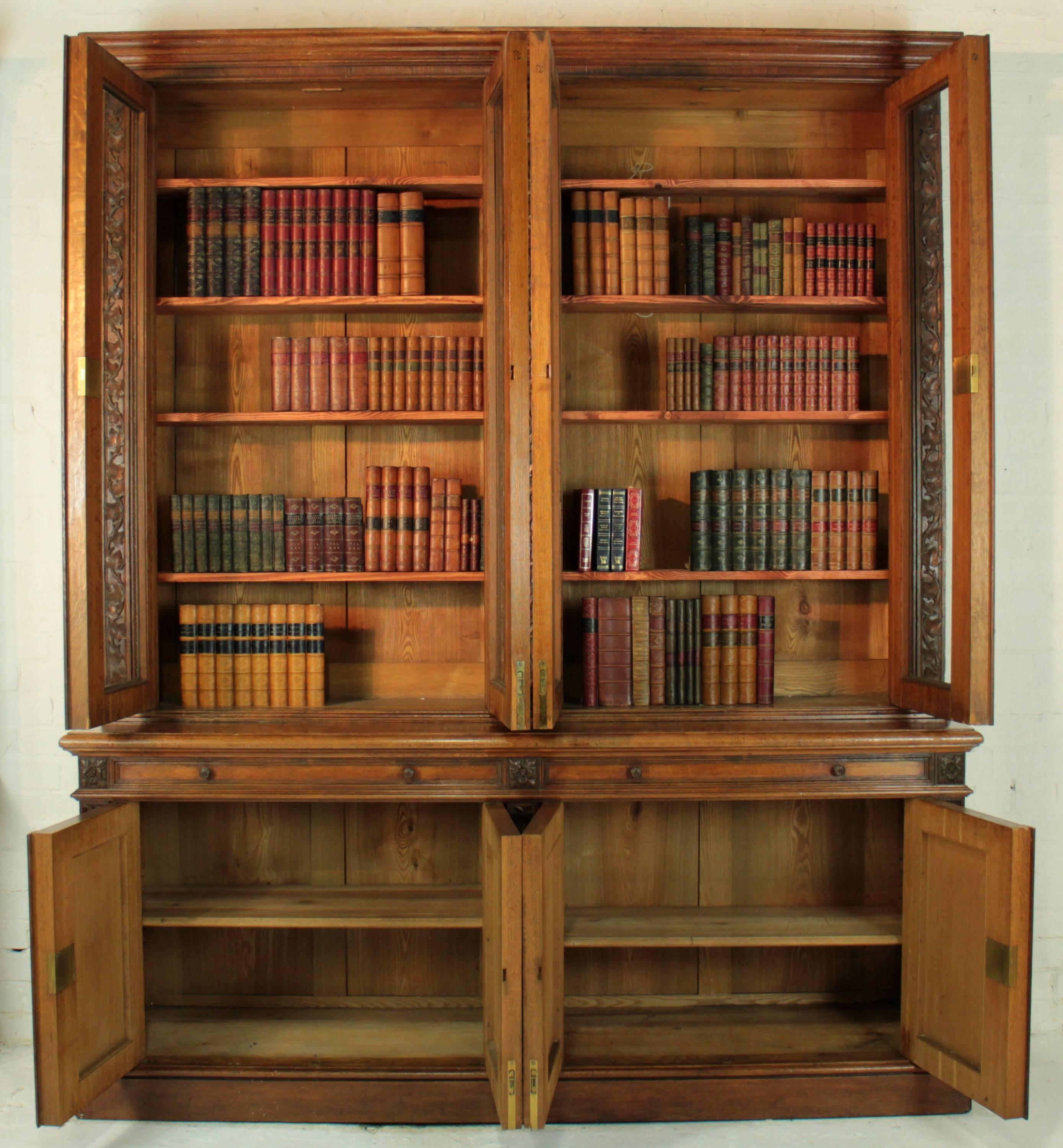 Victorian Ivy Leaf Carved Oak Library Bookcase, English, 19th Century 6