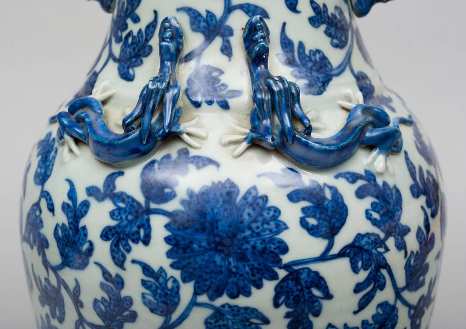 Pair of Chinese Blue and White Open Vases, circa 1870 1