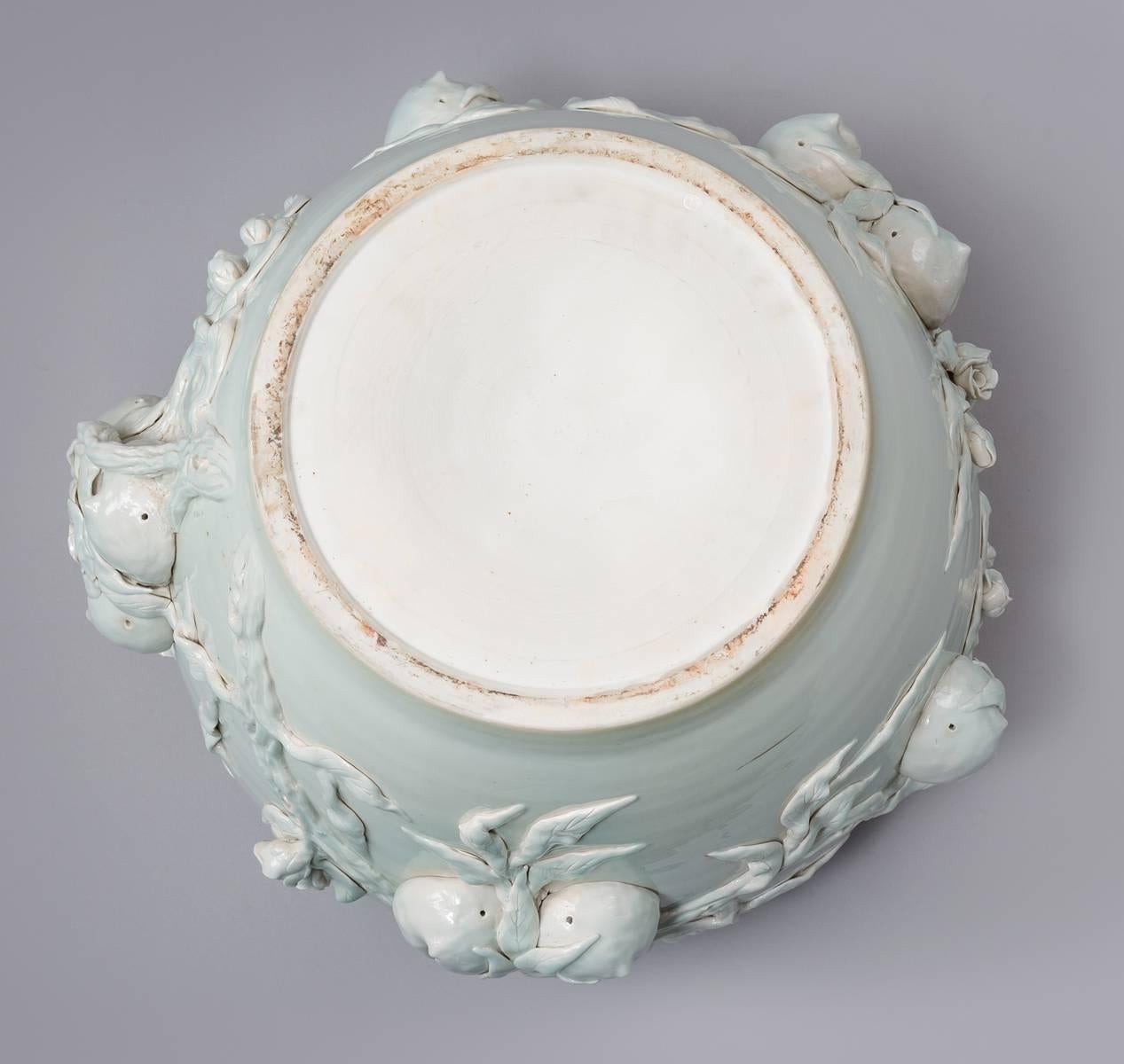 Large Chinese Porcelain Celedon Jardinière For Sale 1