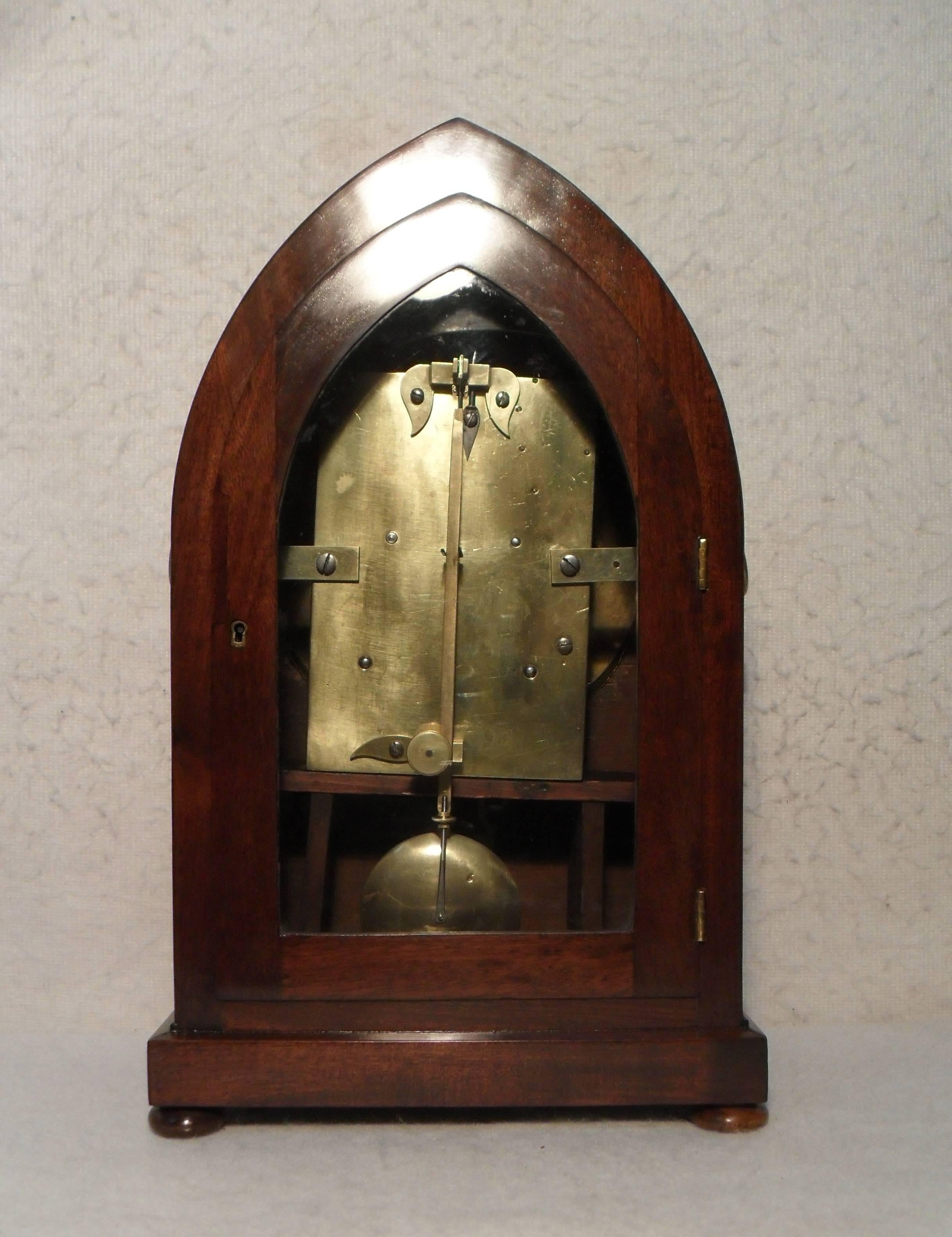 Mid-19th Century English William IV Mahogany and Brass Inlaid Bracket Clock