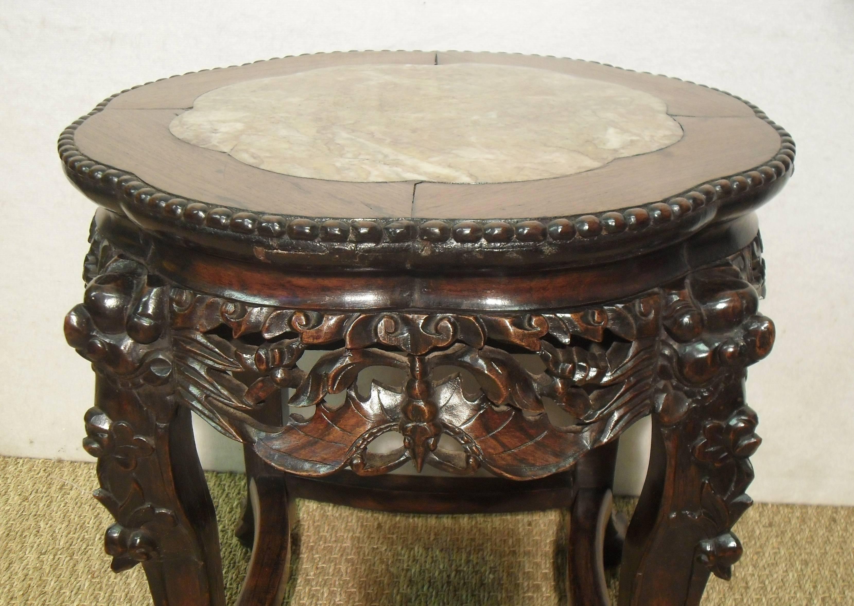 19th Century Chinese Rosewood Qing Dynasty Carved Stand