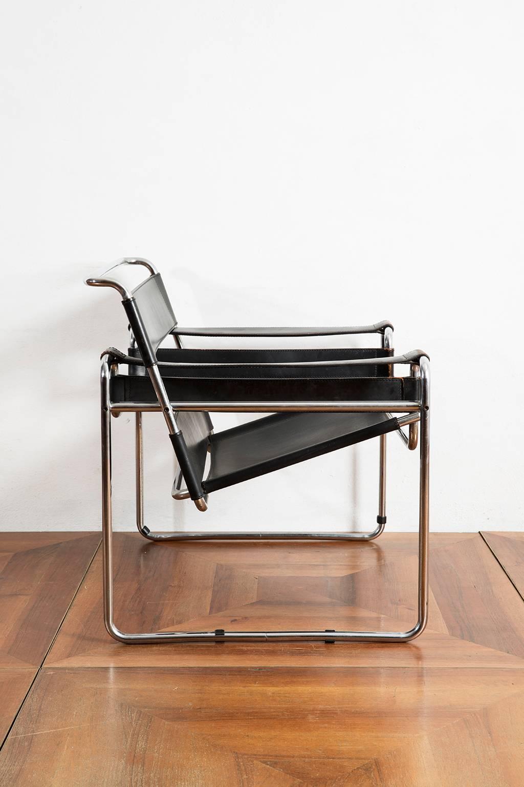 Mid-Century Modern 1960s Wassily Chair by Marcel Breuer for Gavina